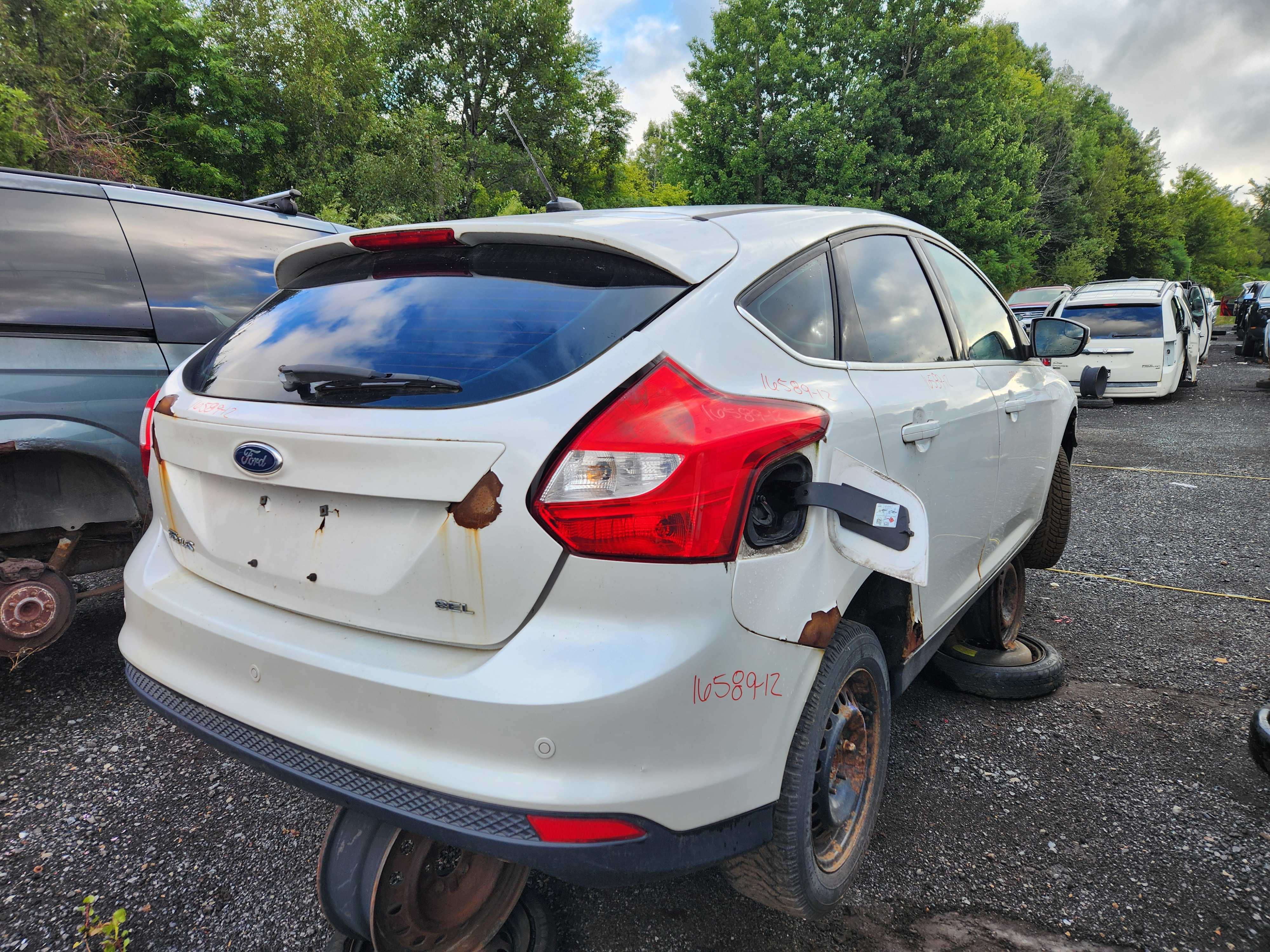 FORD FOCUS 2012
