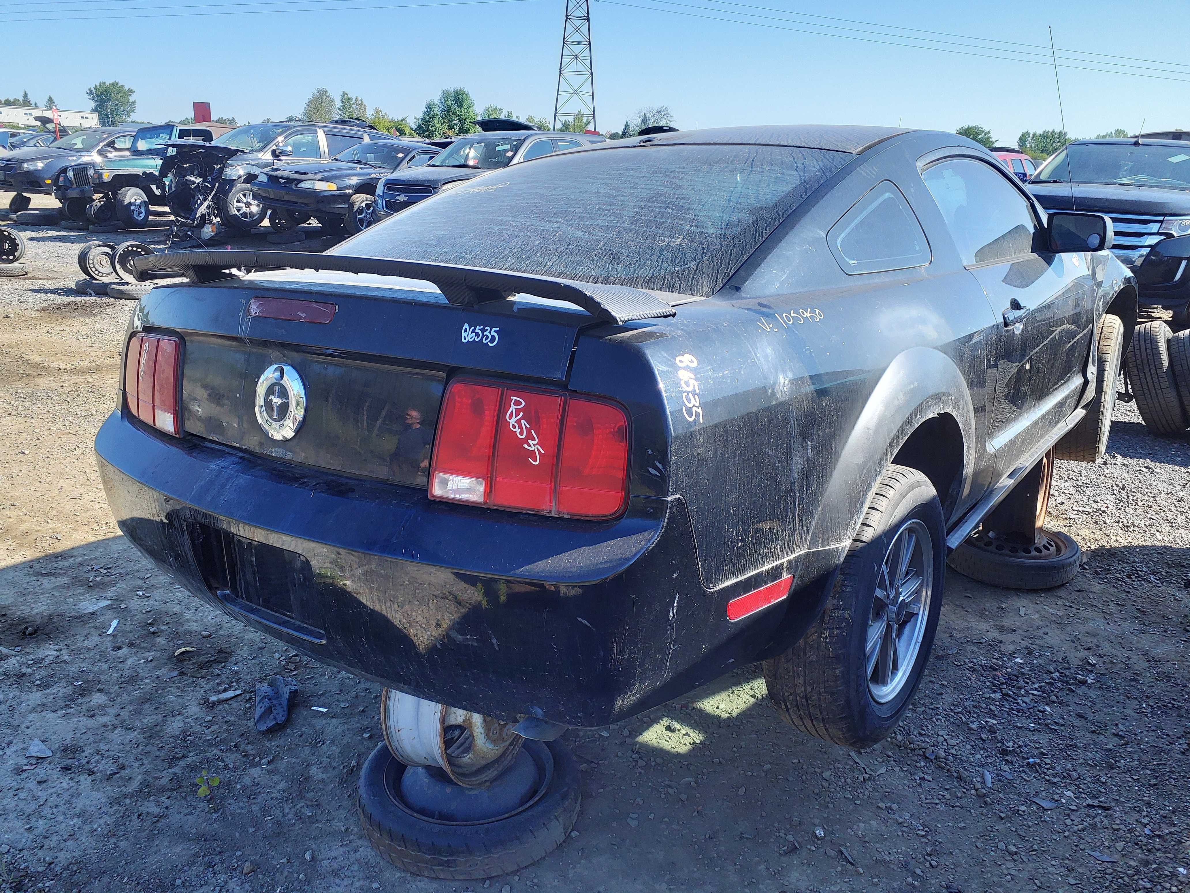 FORD MUSTANG 2005