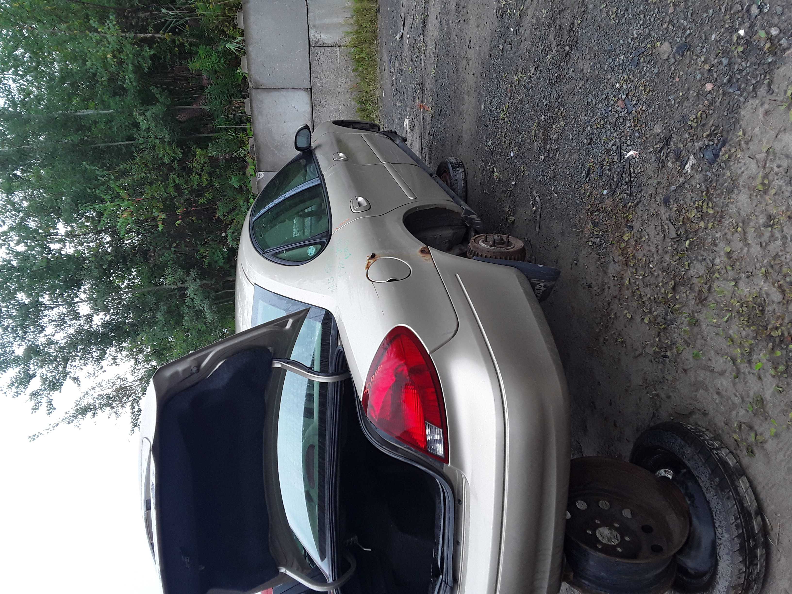 FORD TAURUS 2000