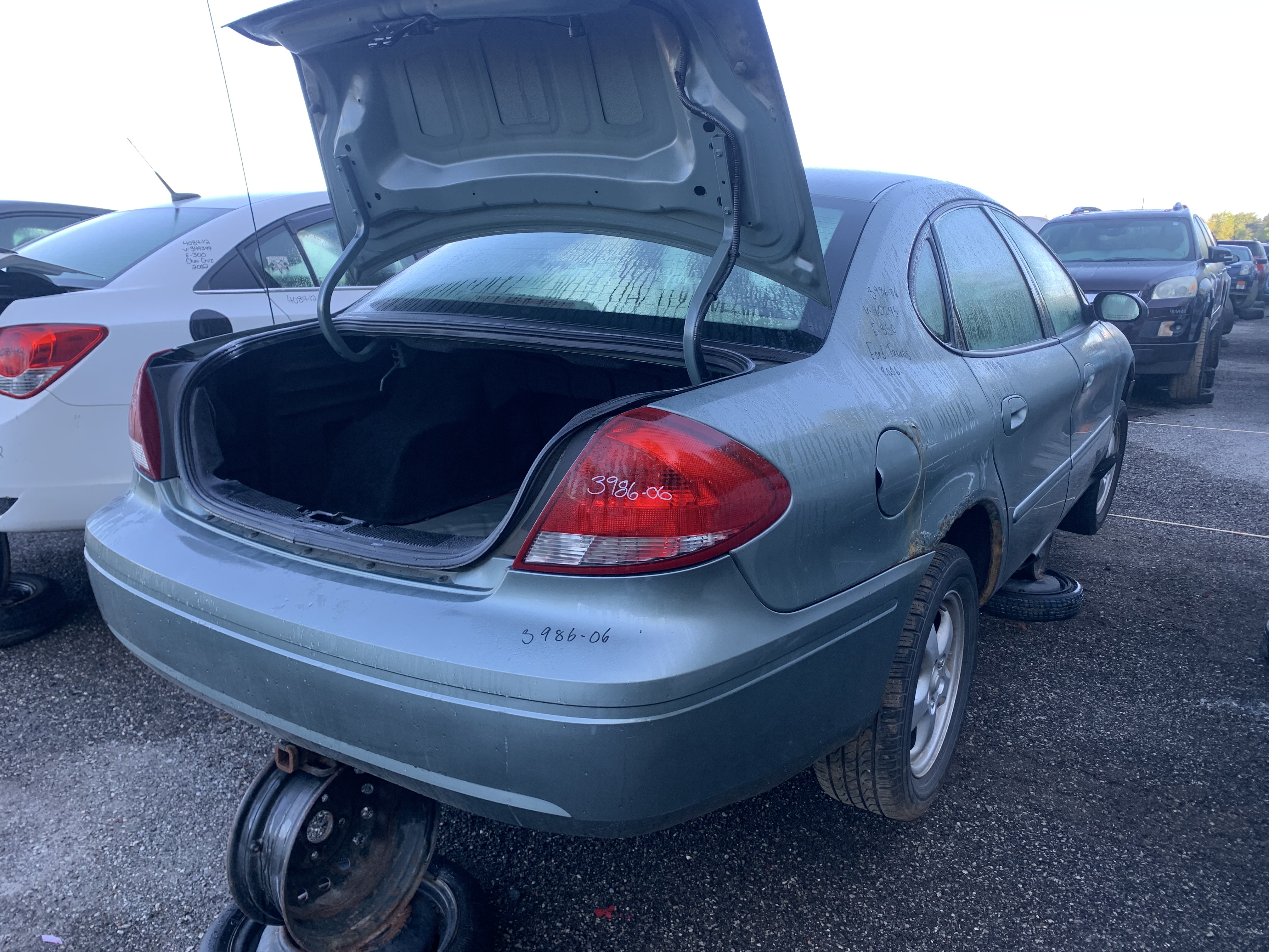 FORD TAURUS 2006