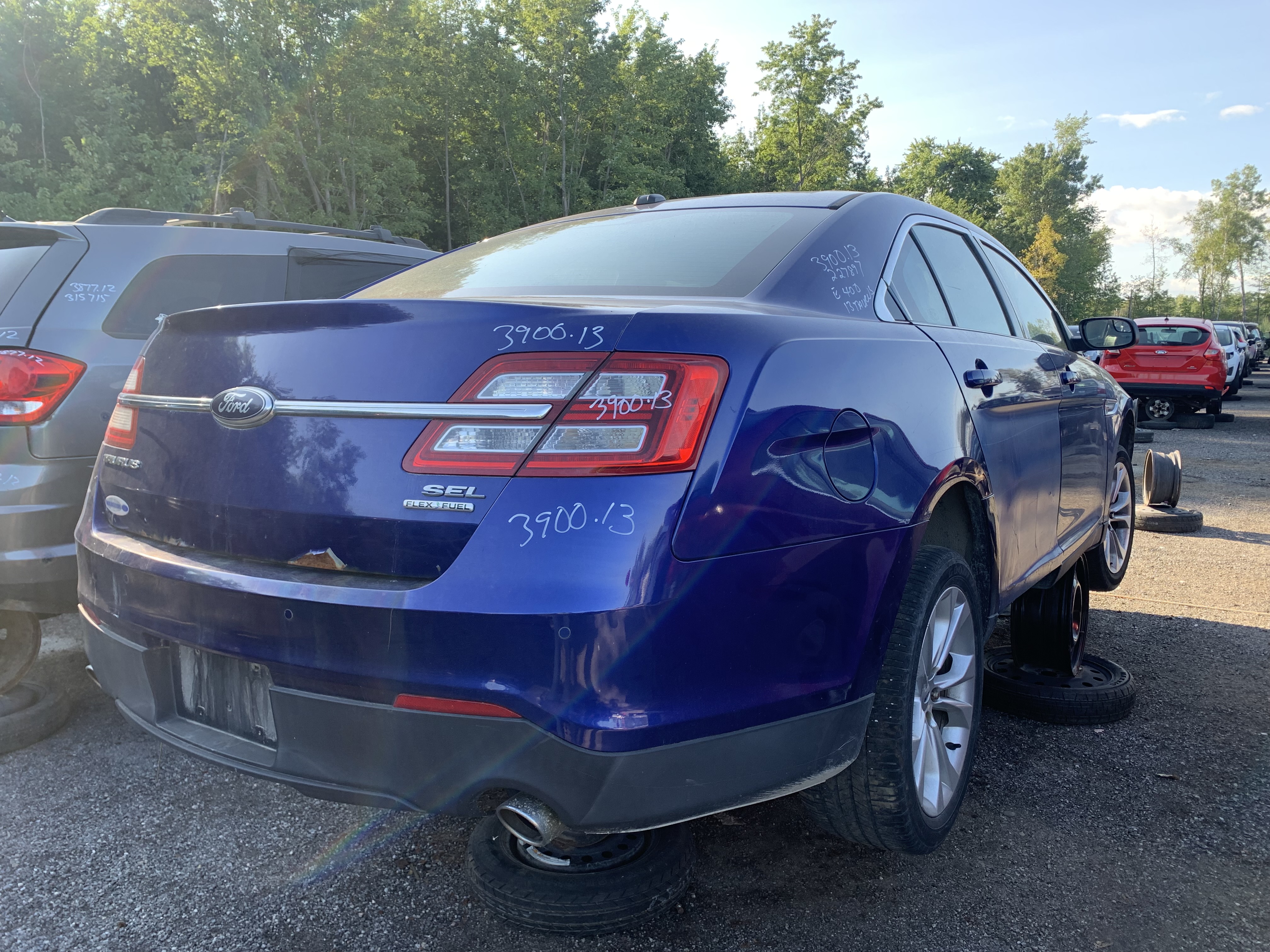 FORD TAURUS 2013