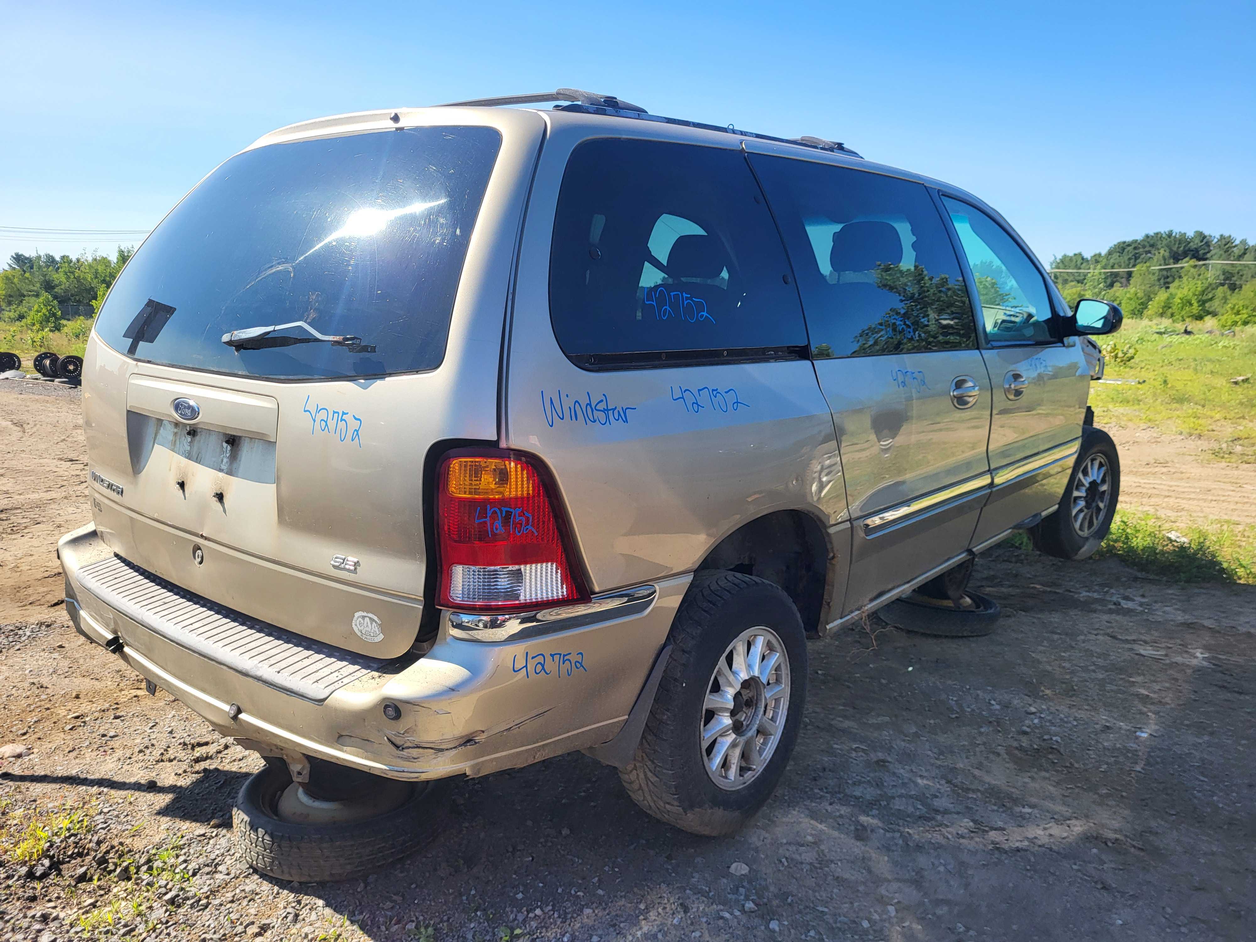 FORD WINDSTAR 1999