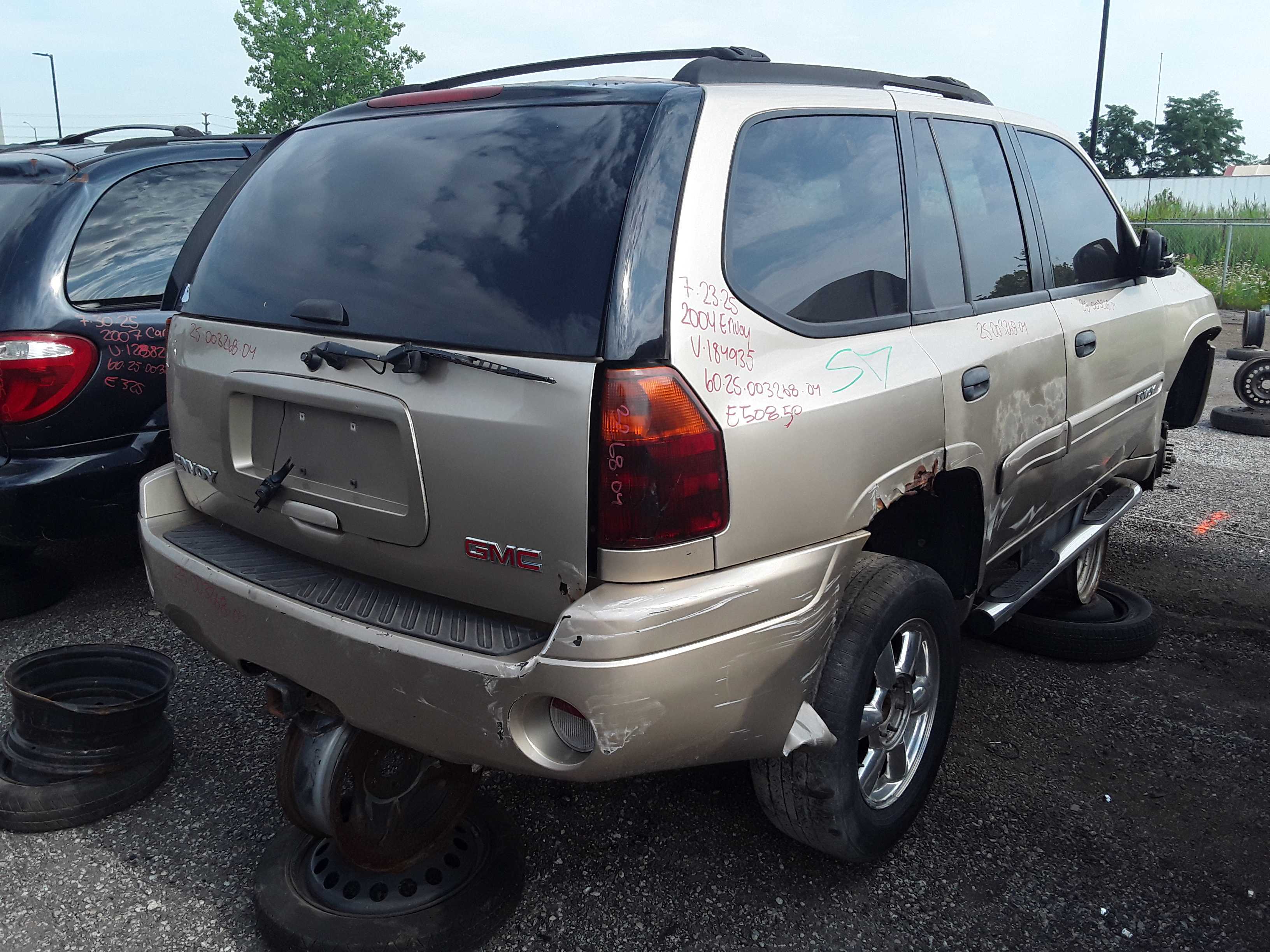 GMC ENVOY 2004