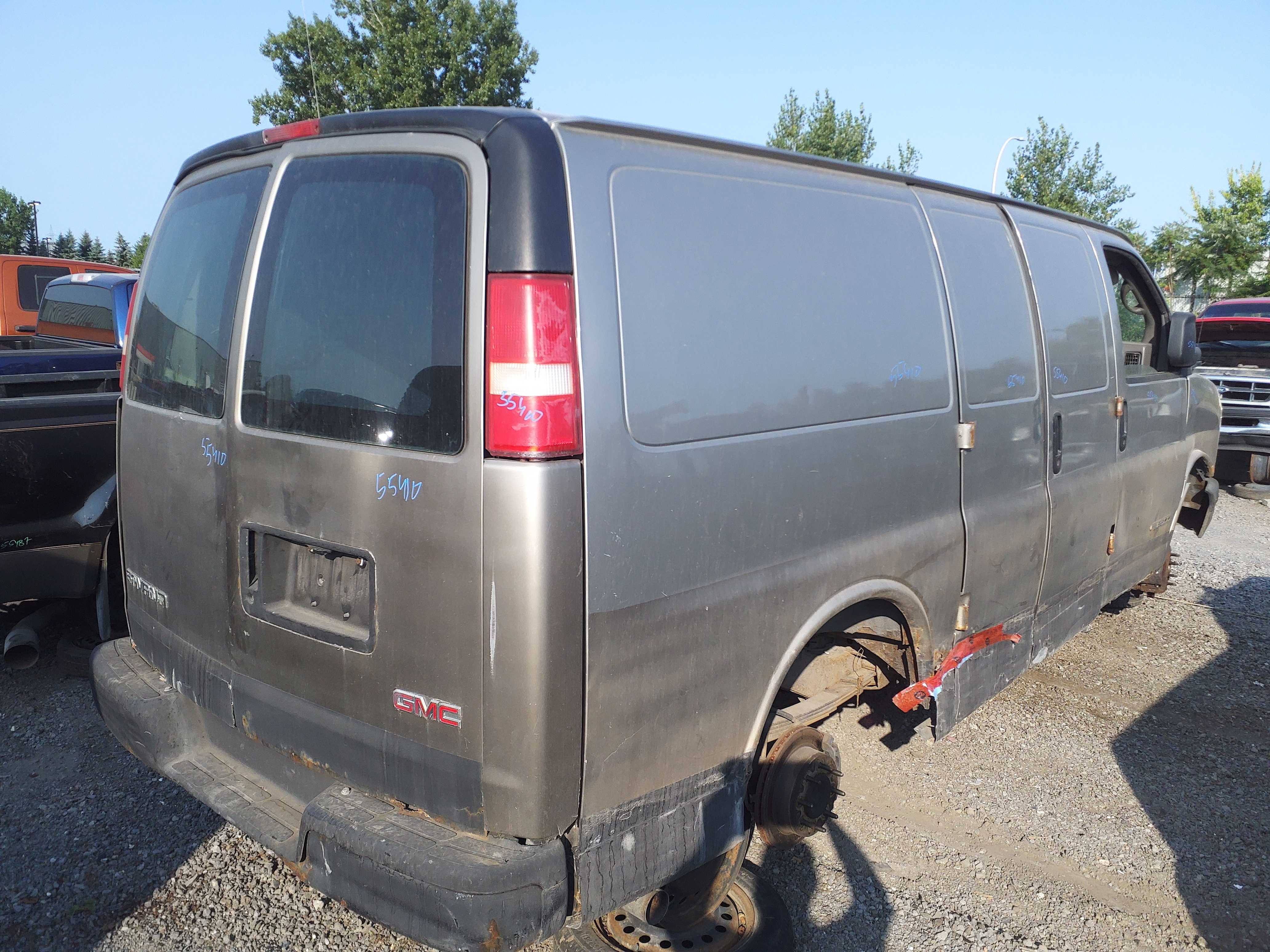 GMC SAVANA CARGO 2004