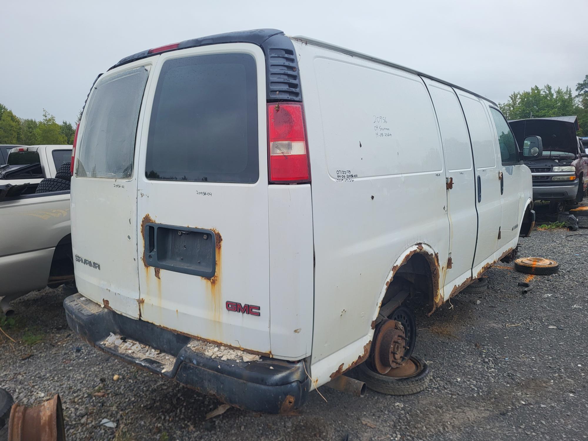 GMC SAVANA CARGO 2004