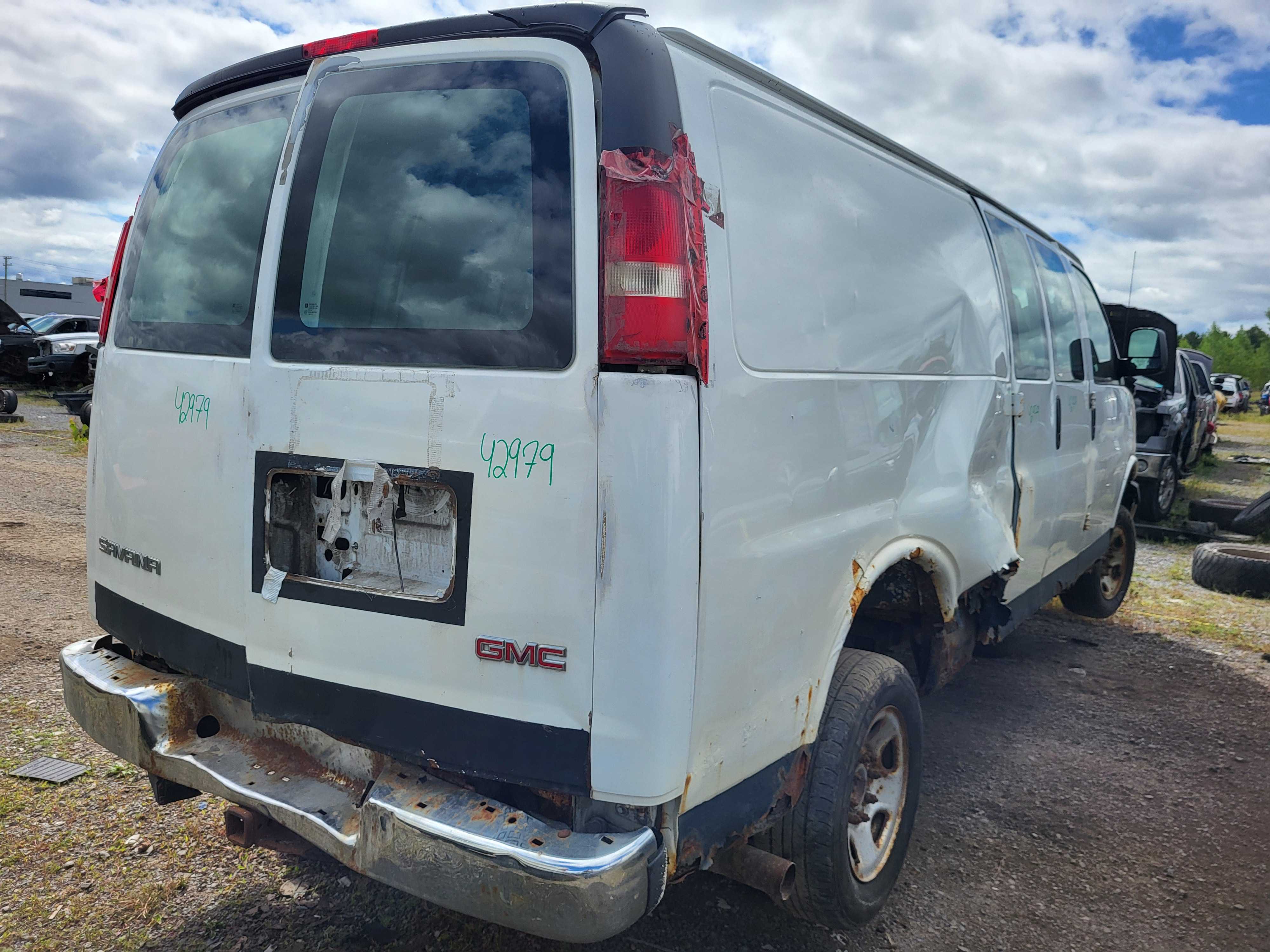 GMC SAVANA CARGO 2009