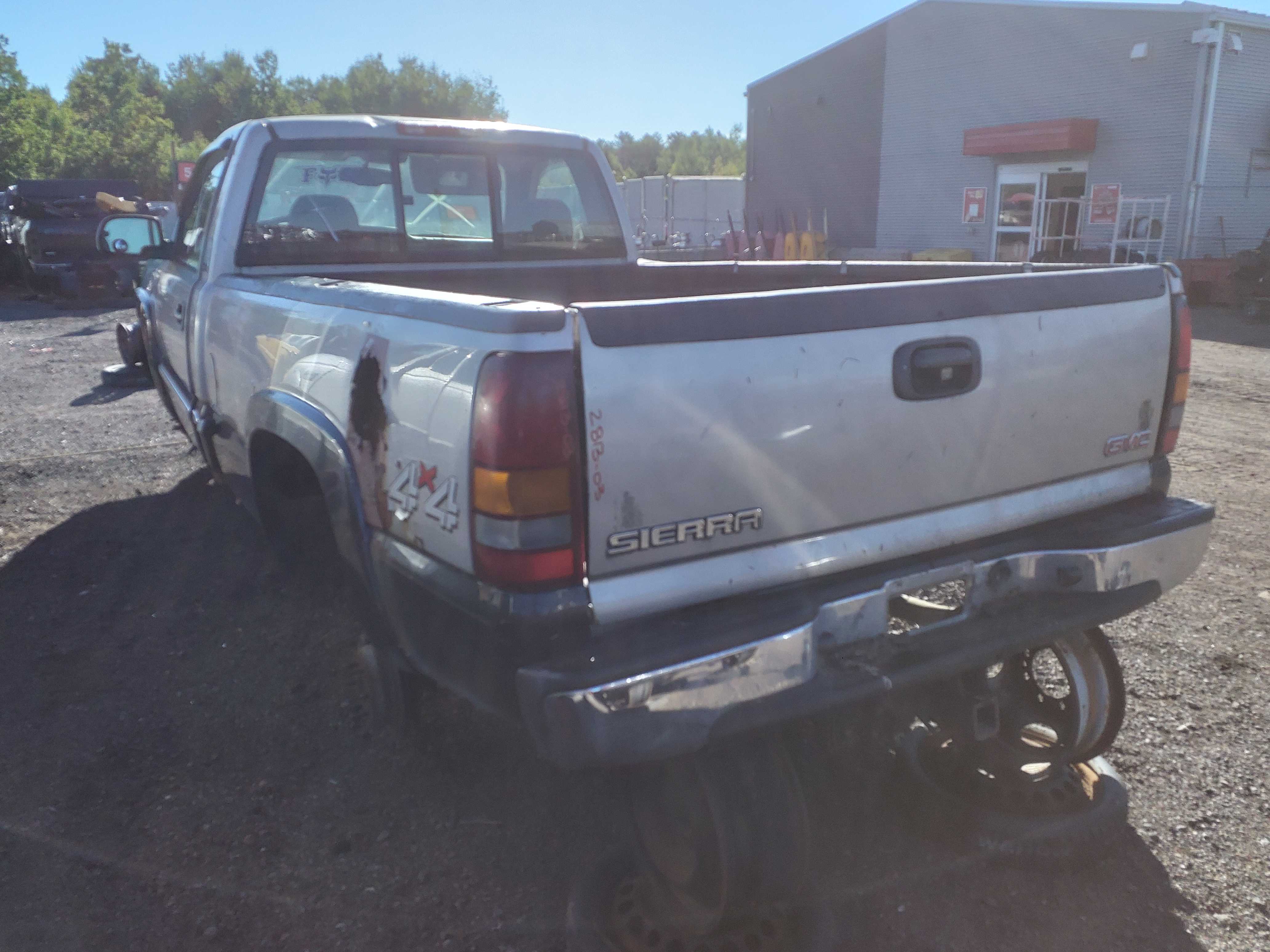 GMC SIERRA 1500 2003