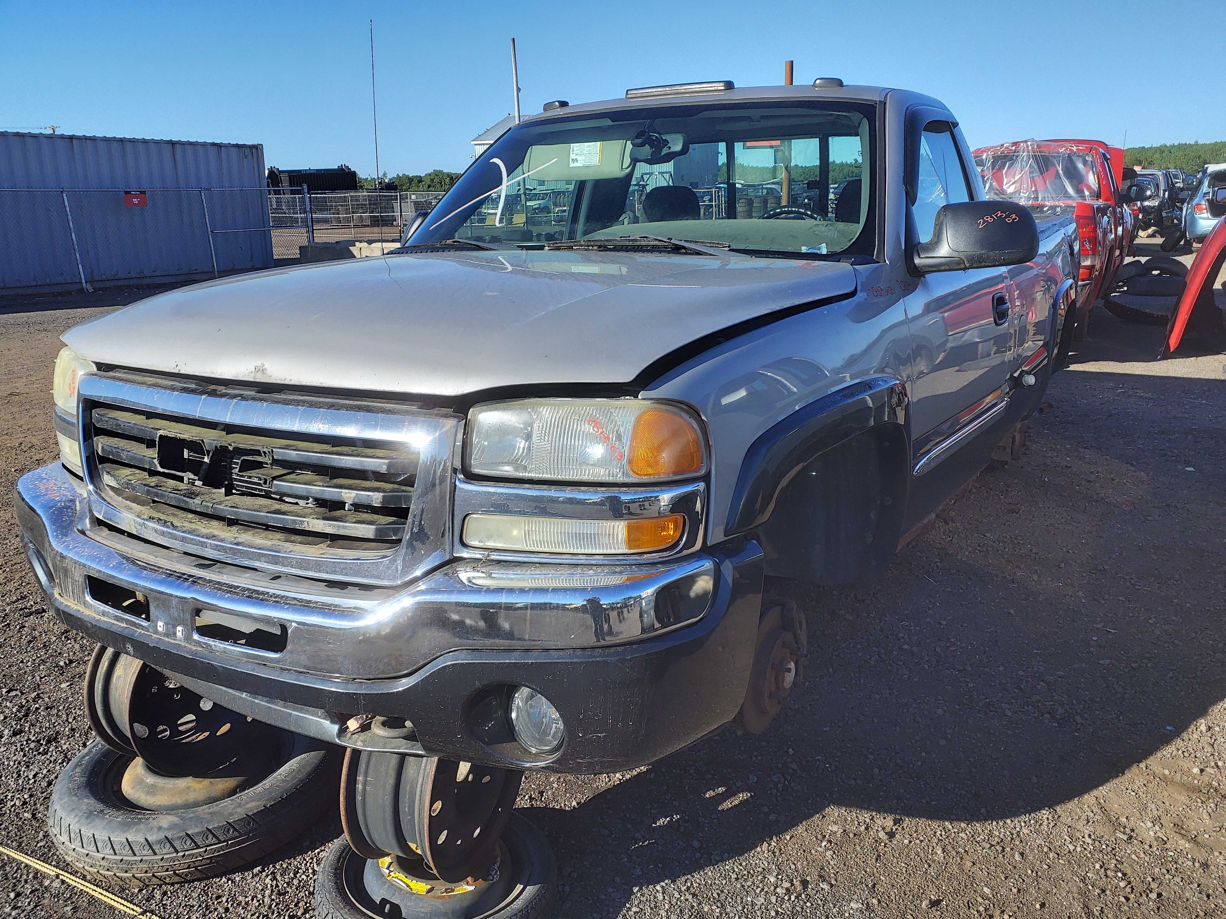 GMC SIERRA 1500 2003