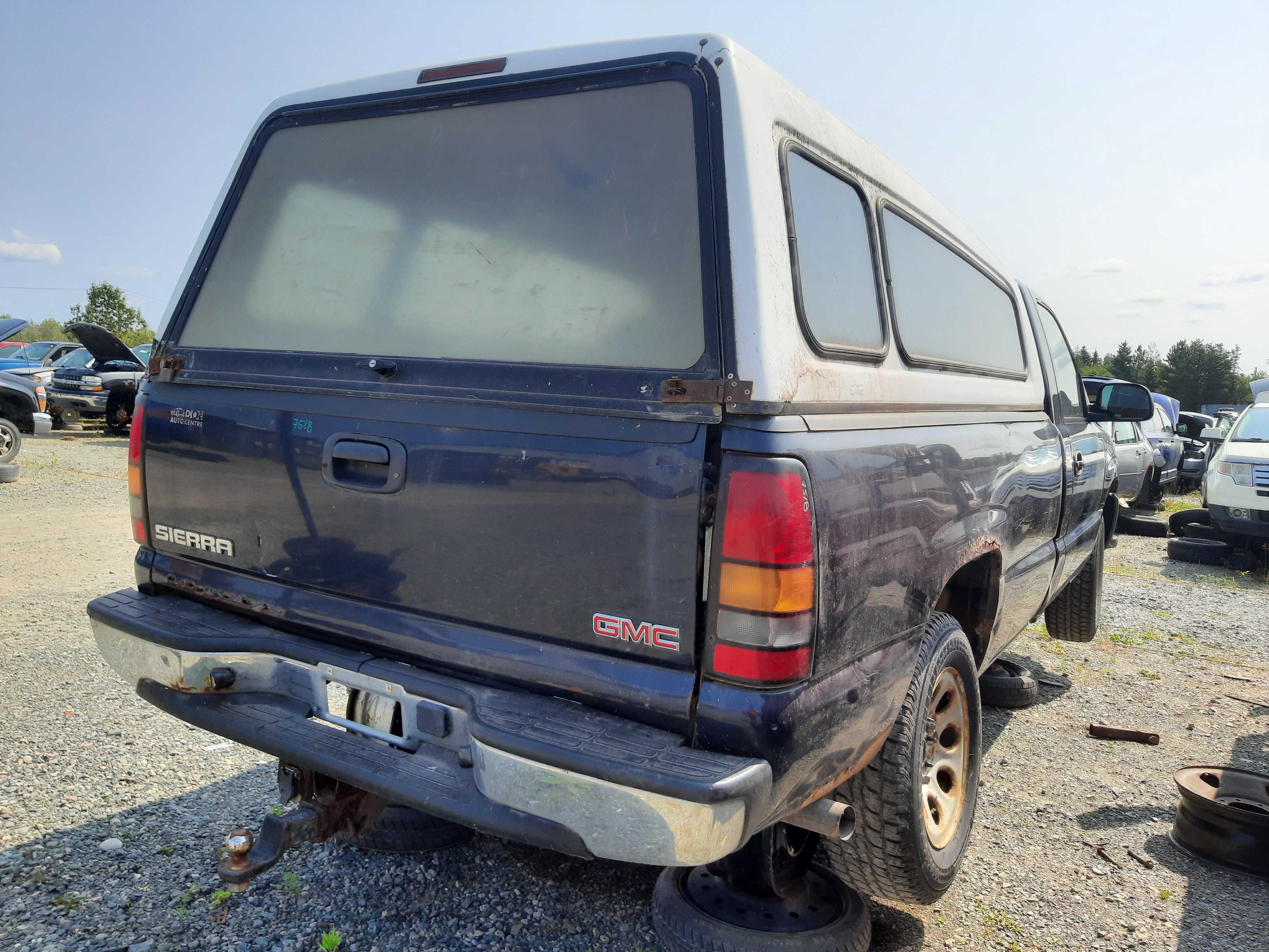 GMC SIERRA 1500 2005