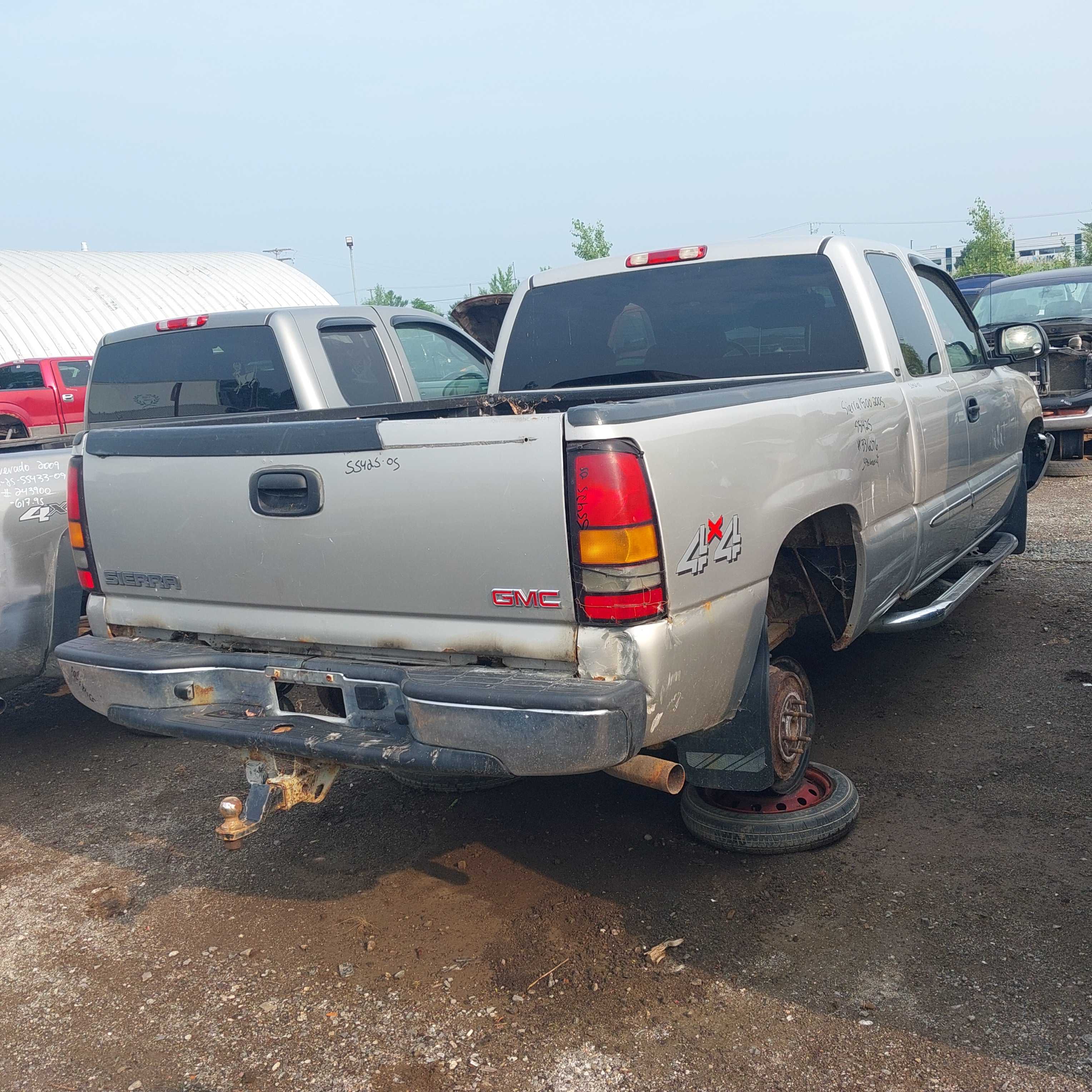 GMC SIERRA 1500 2005