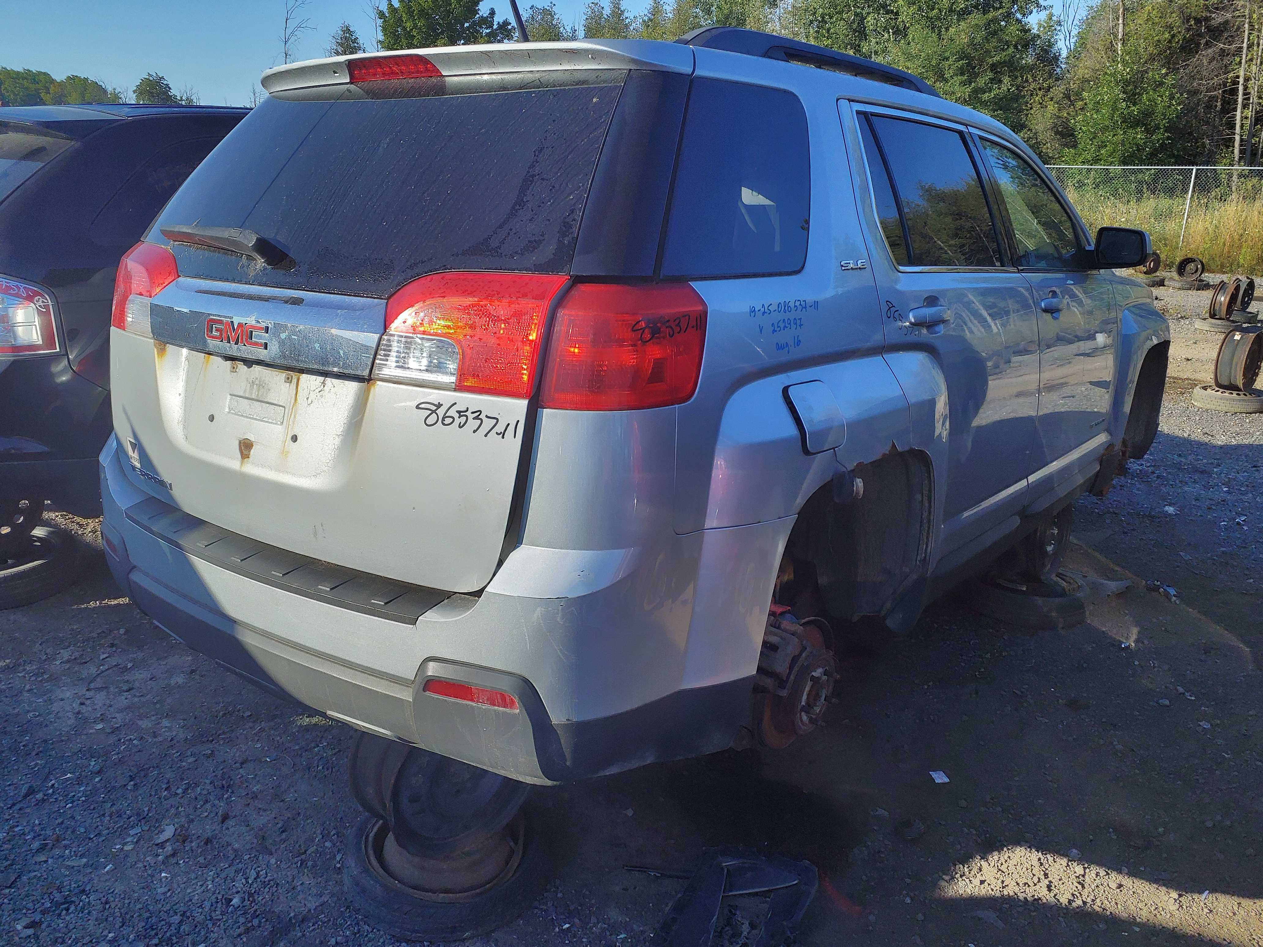 GMC VAN 2011