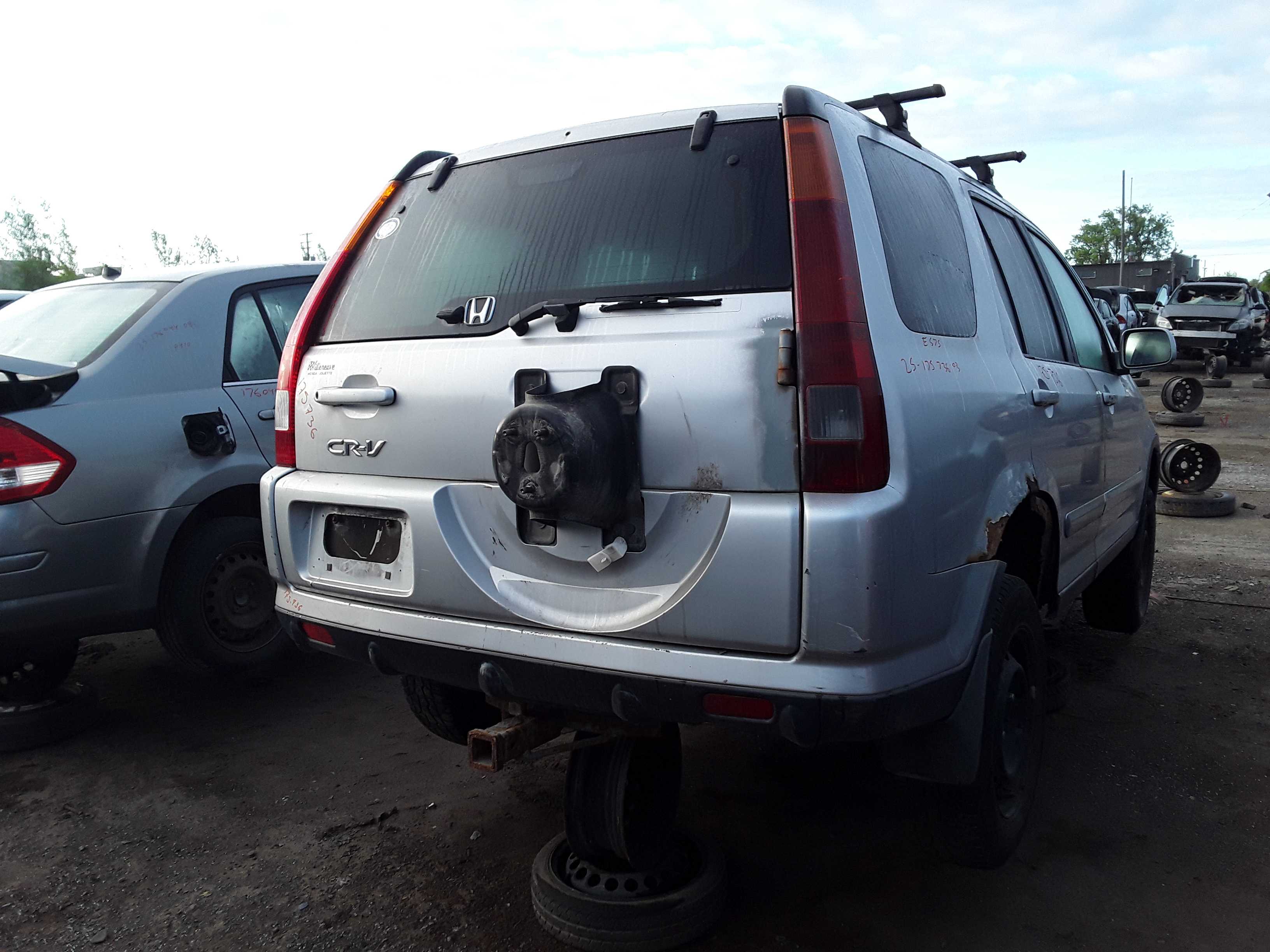 HONDA CR-V 2003