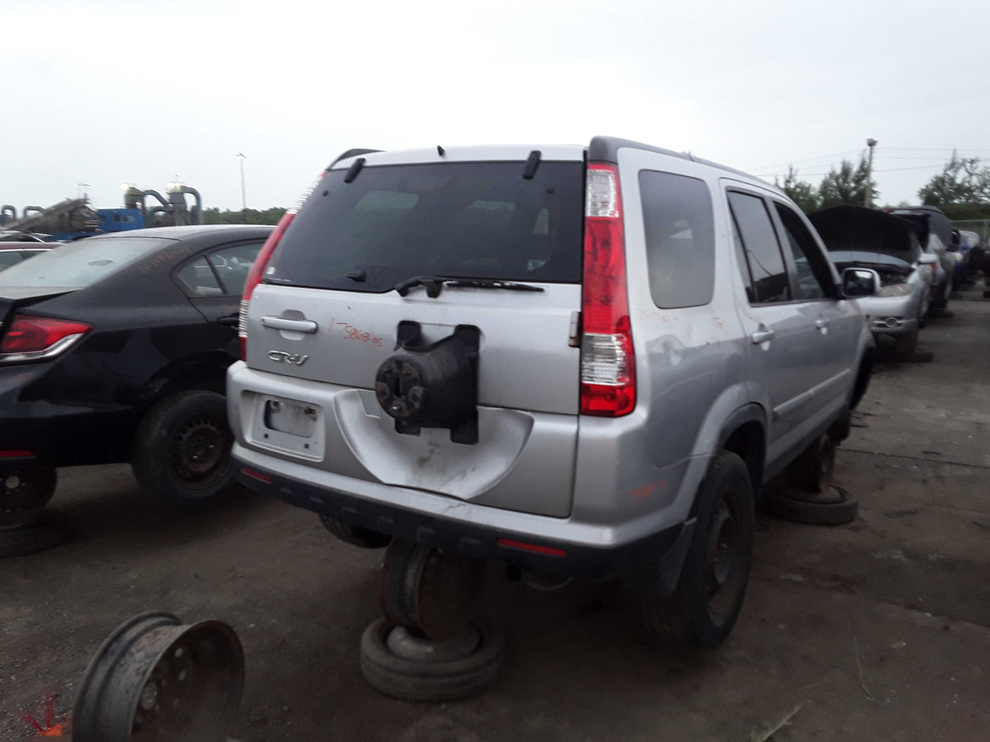 HONDA CR-V 2005
