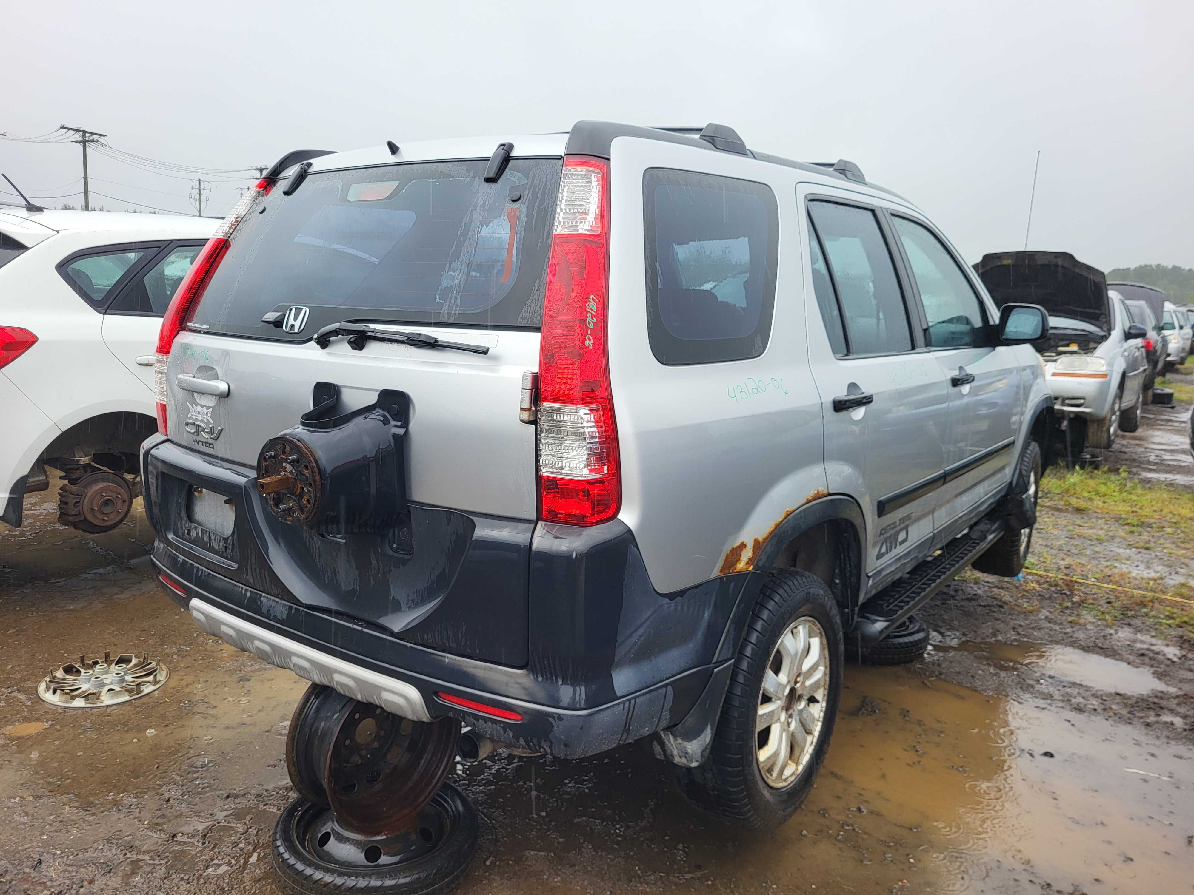 HONDA CR-V 2006