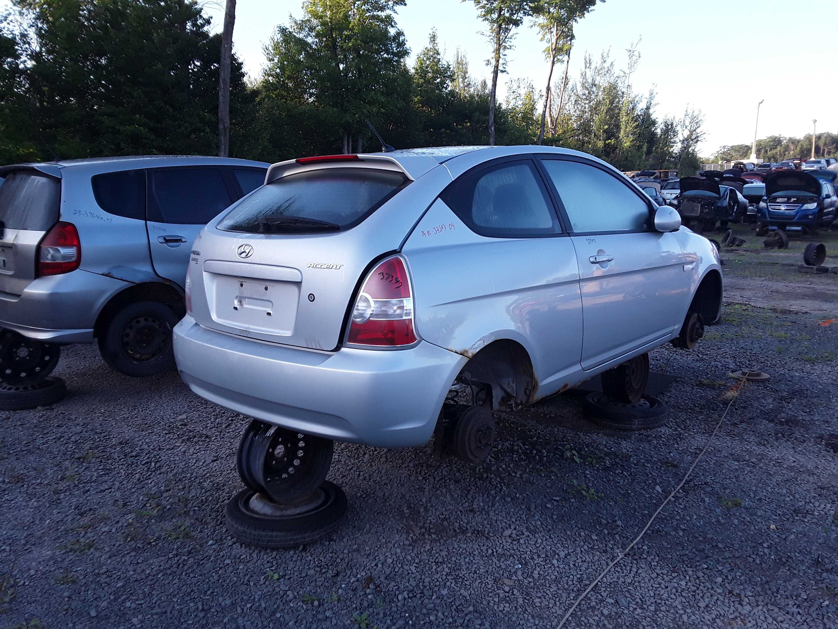 HYUNDAI ACCENT 2009