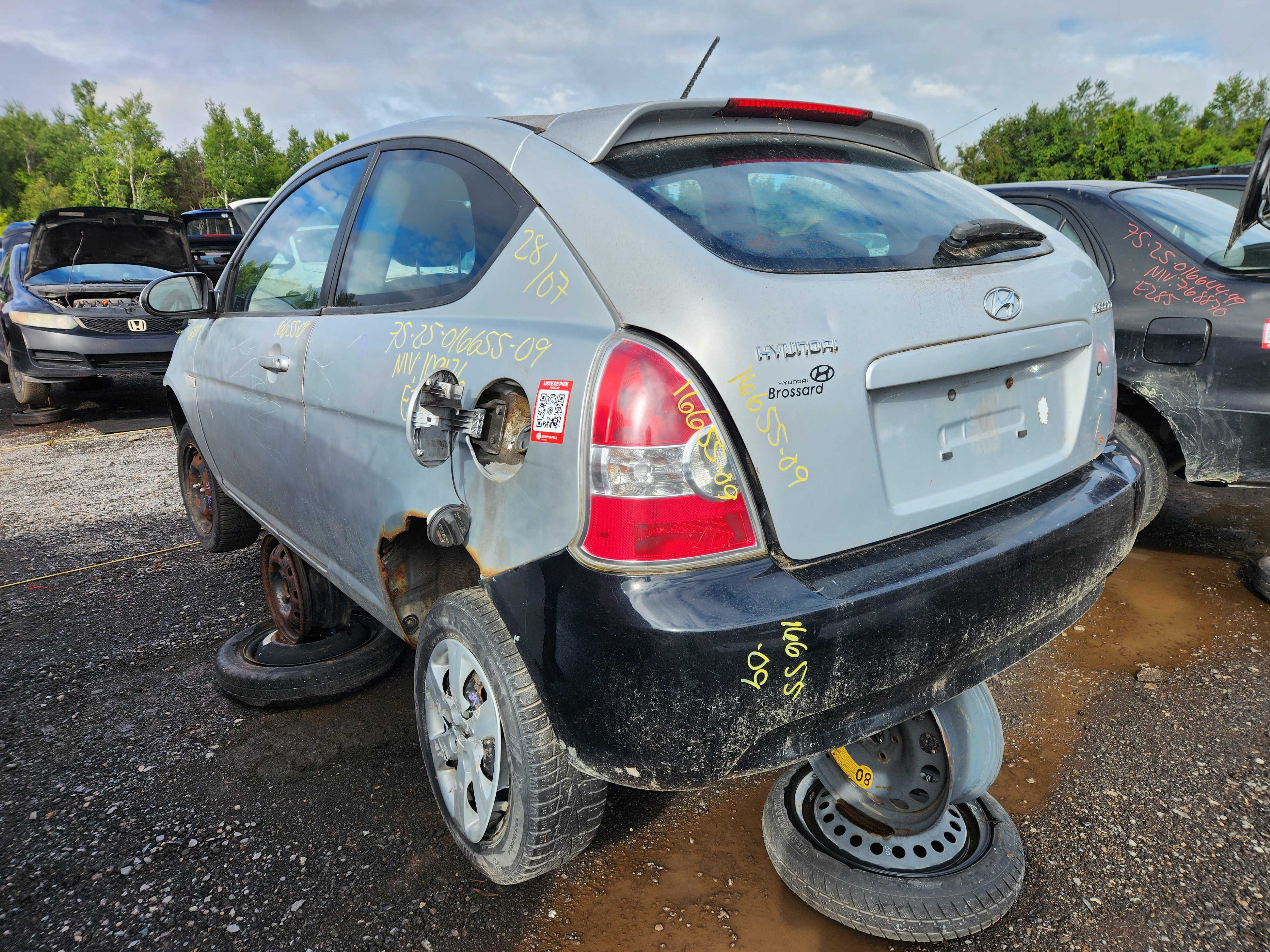 HYUNDAI ACCENT 2009