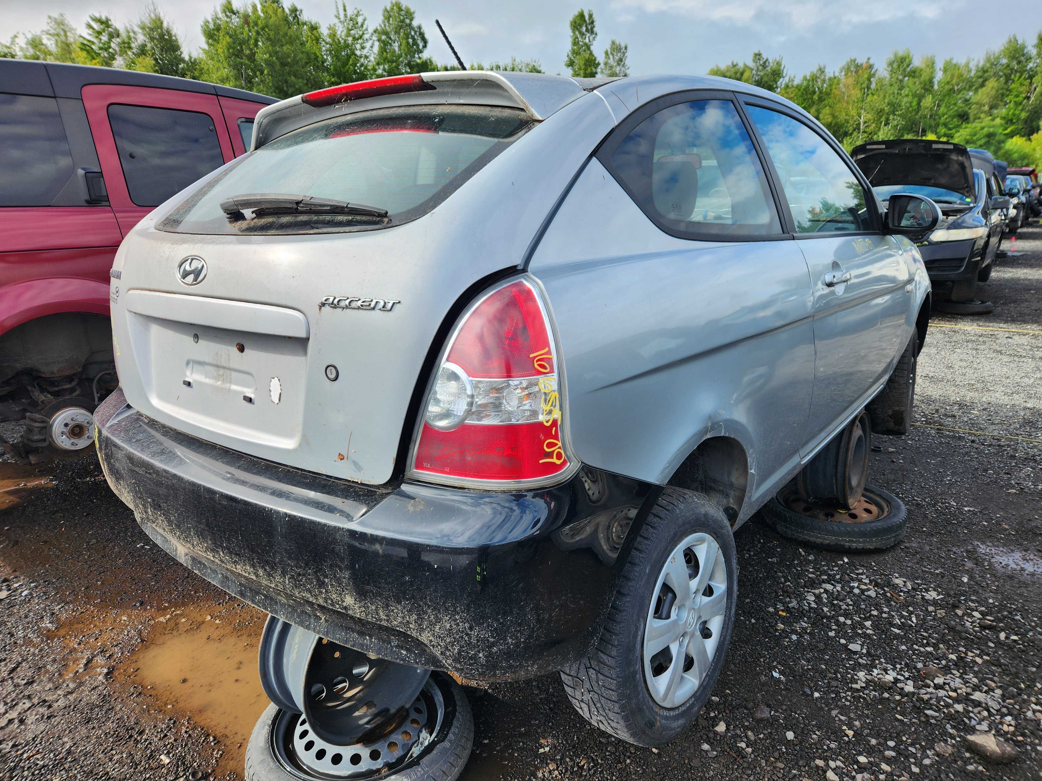 HYUNDAI ACCENT 2009