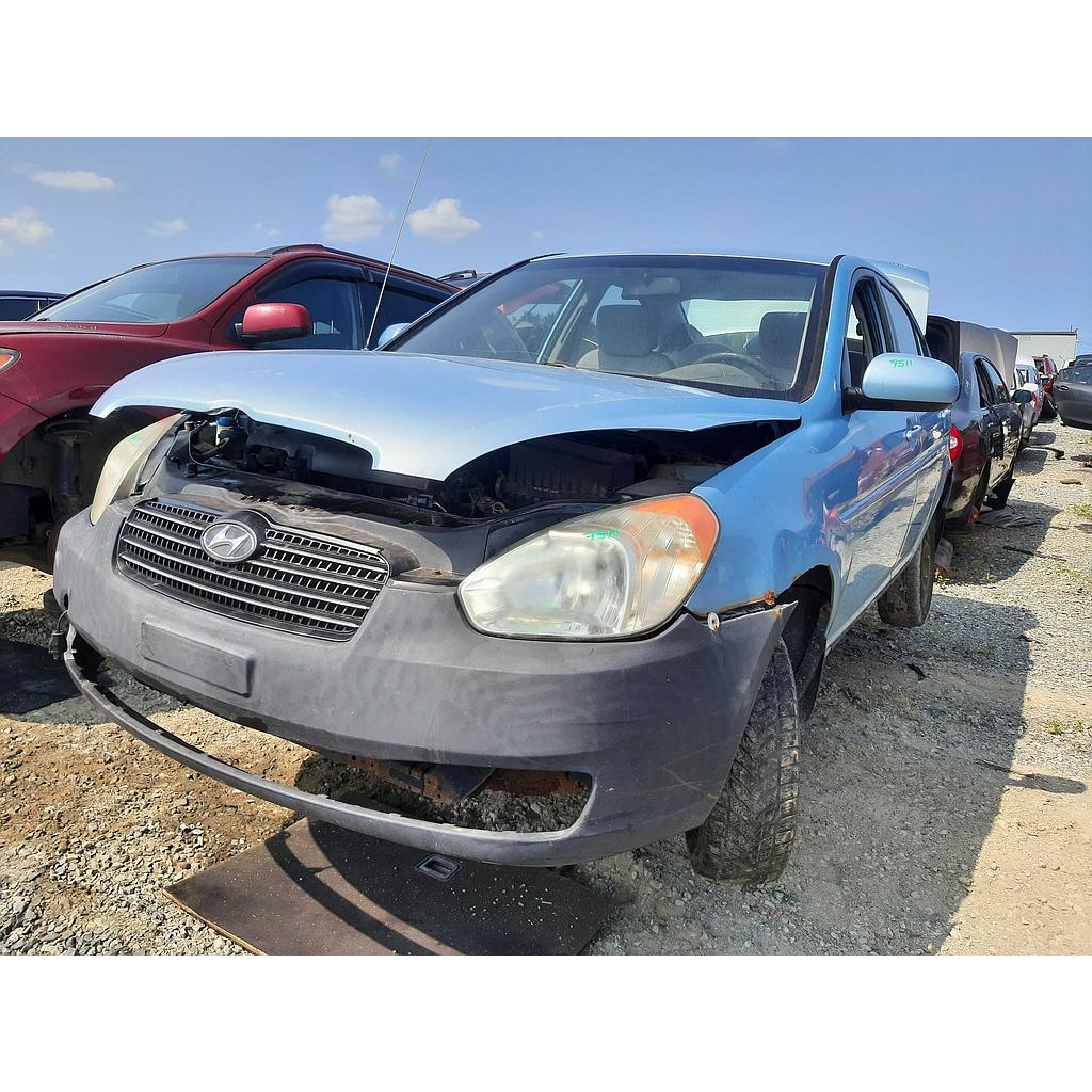 HYUNDAI ACCENT 2010