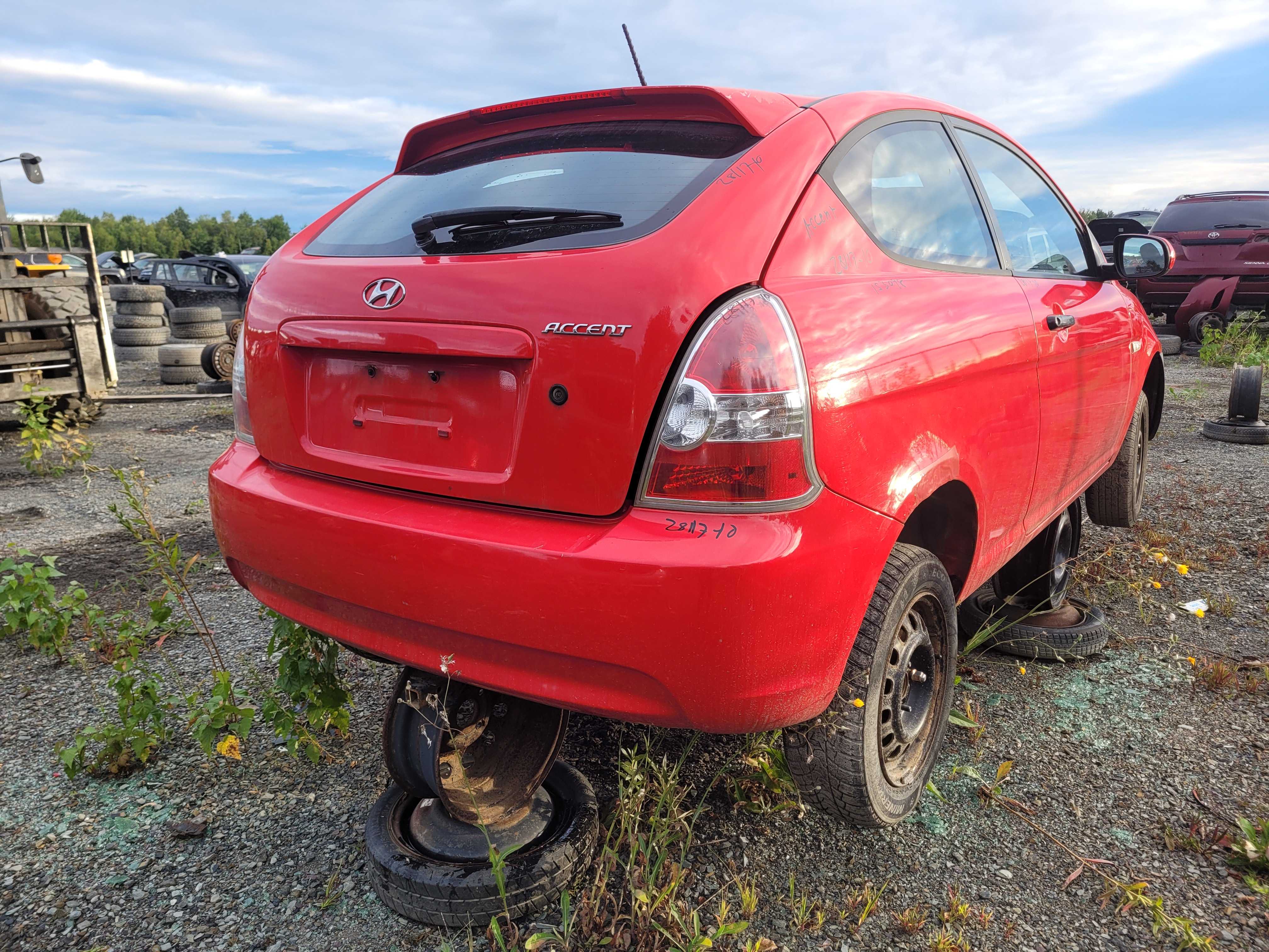 HYUNDAI ACCENT 2010