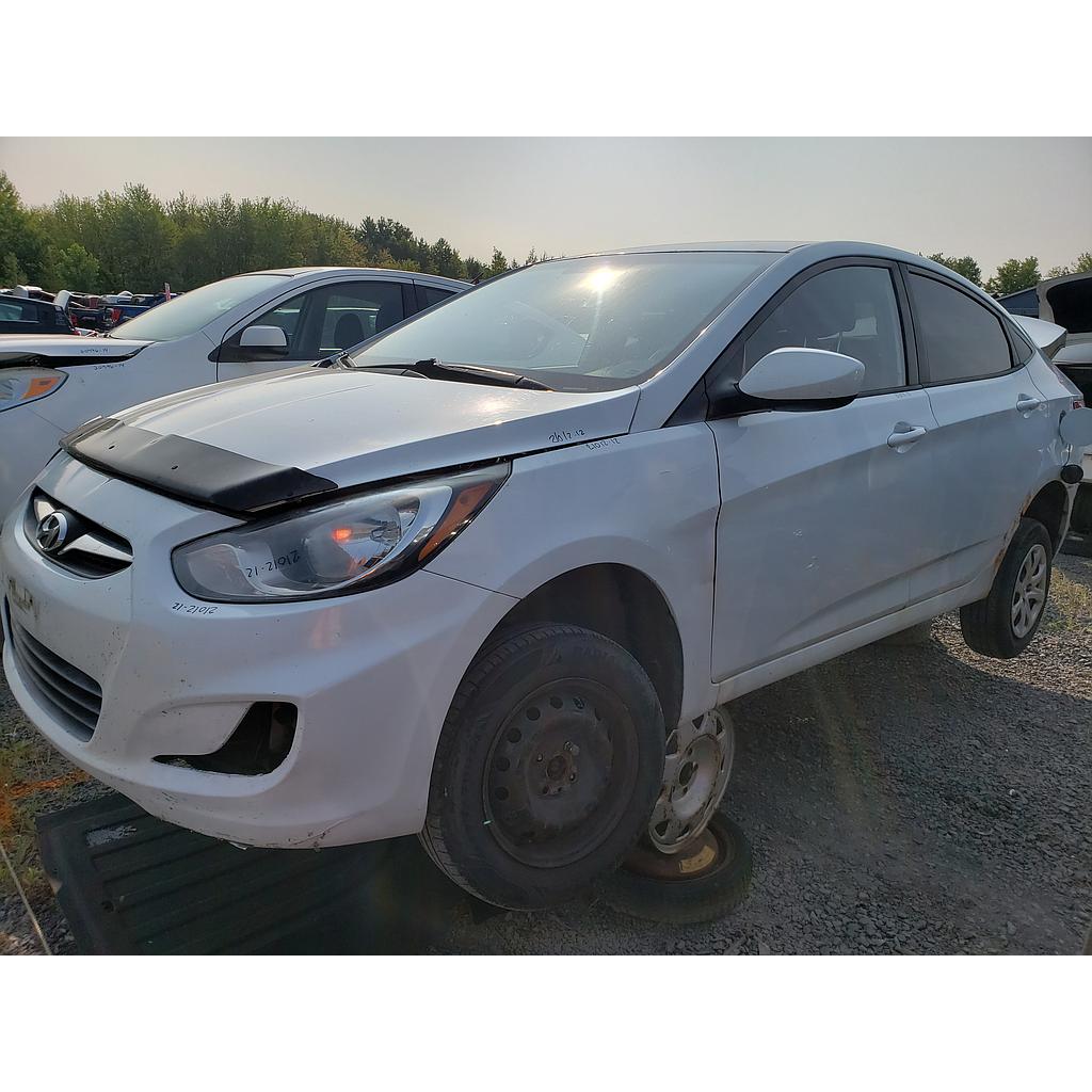 HYUNDAI ACCENT 2012
