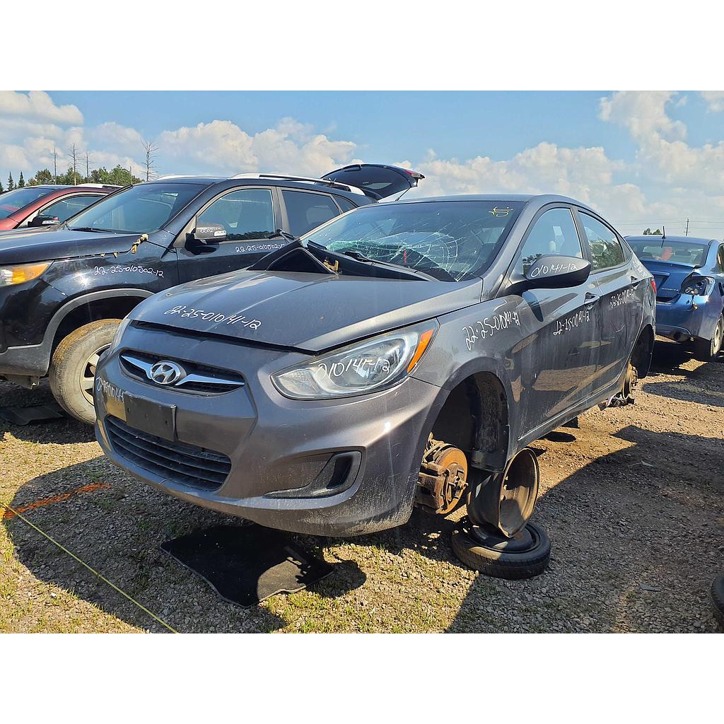 HYUNDAI ACCENT 2012