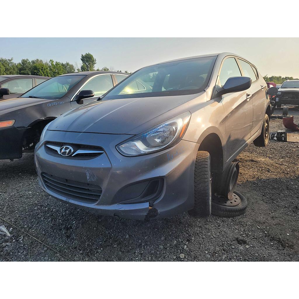 HYUNDAI ACCENT 2013