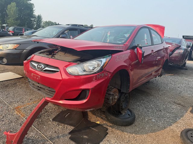 HYUNDAI ACCENT 2014