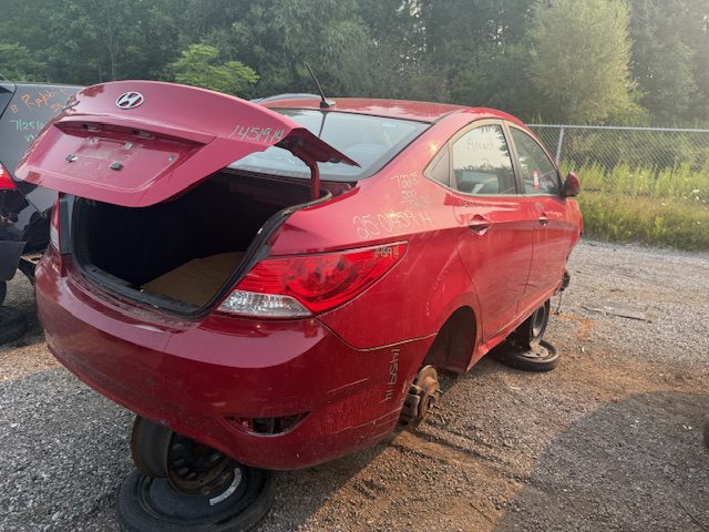 HYUNDAI ACCENT 2014
