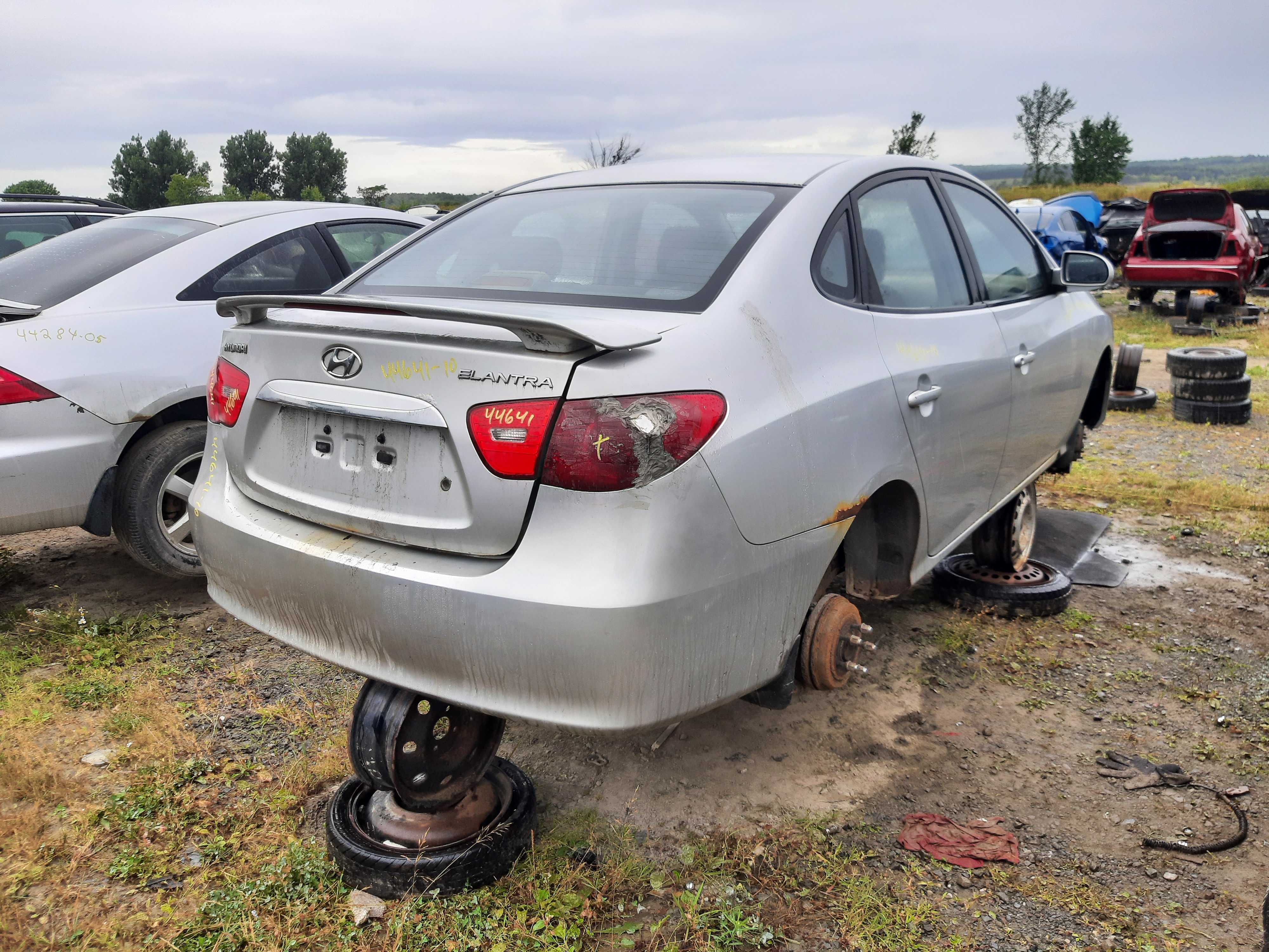 HYUNDAI ELANTRA 2010