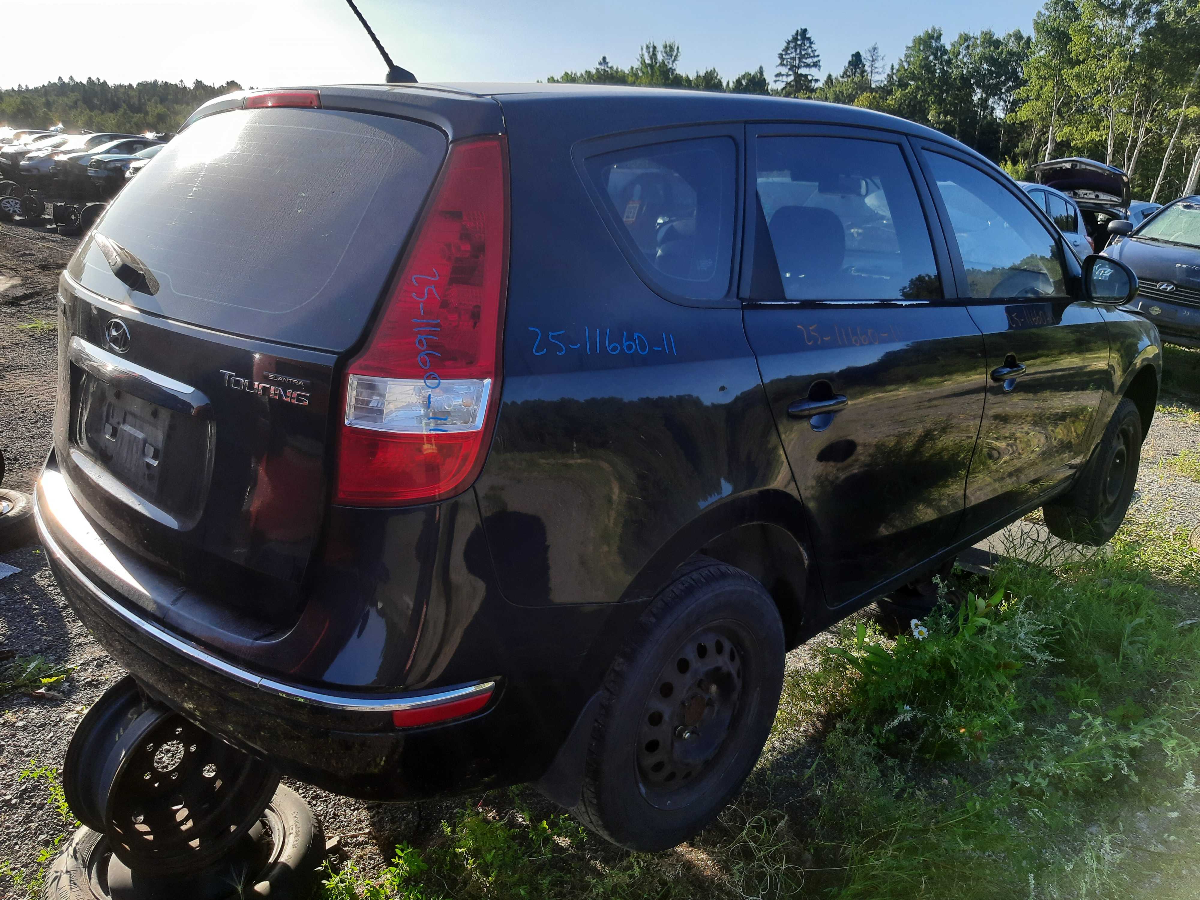 HYUNDAI ELANTRA 2011