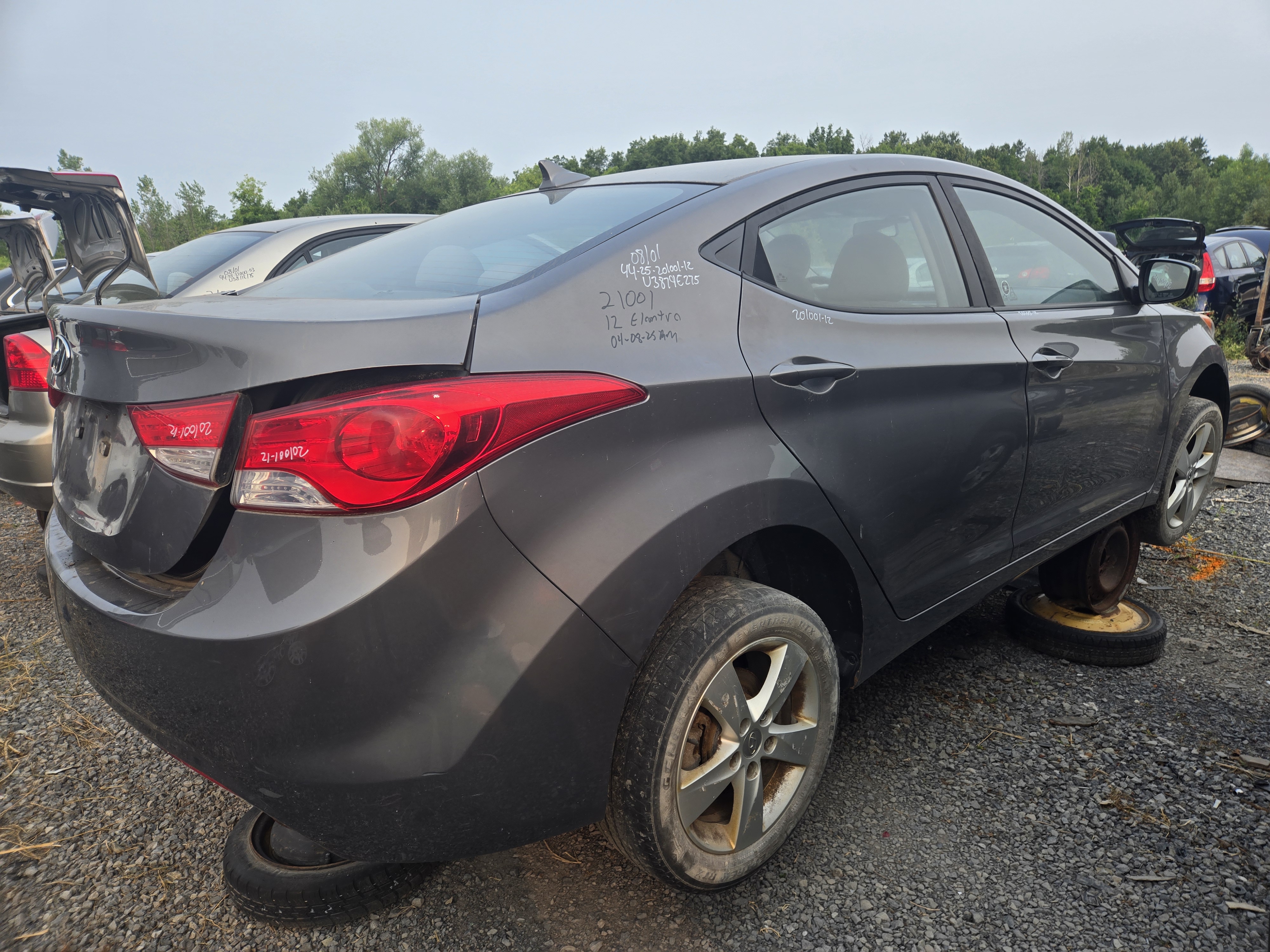 HYUNDAI ELANTRA 2012