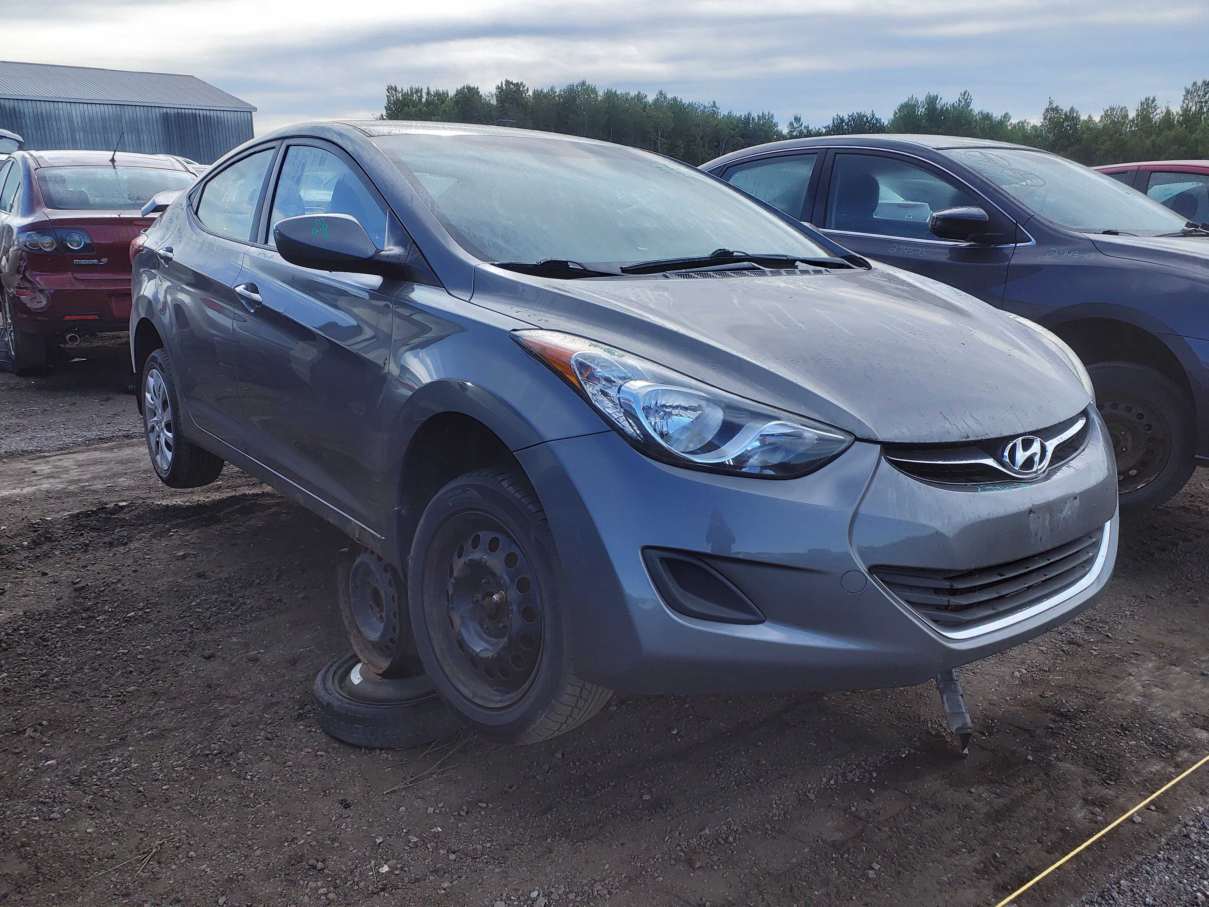 HYUNDAI ELANTRA 2012