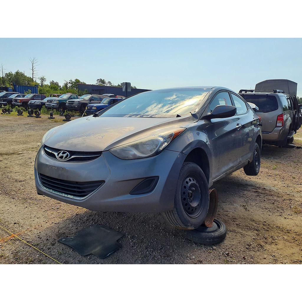 HYUNDAI ELANTRA 2013