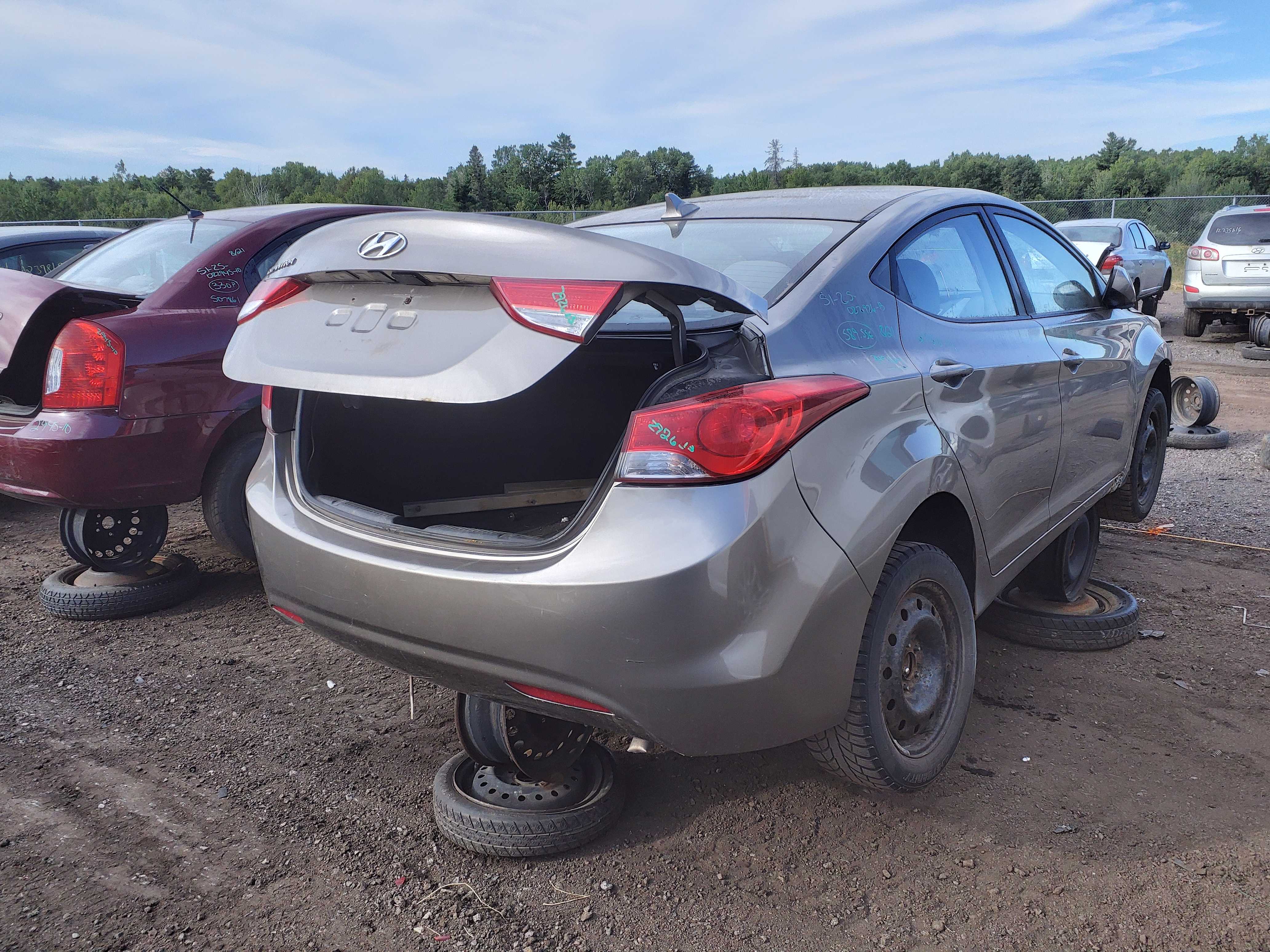 HYUNDAI ELANTRA 2013