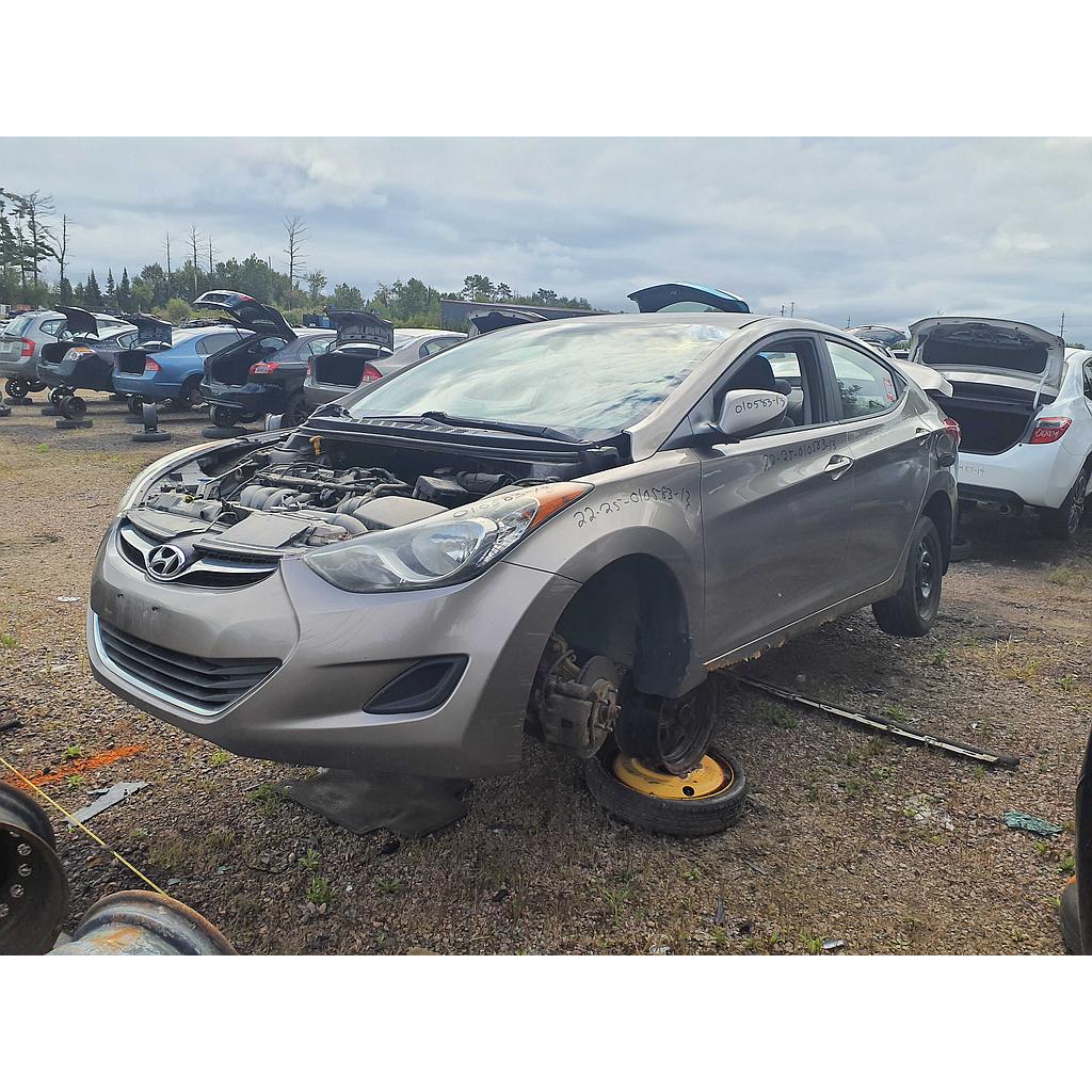 HYUNDAI ELANTRA 2013