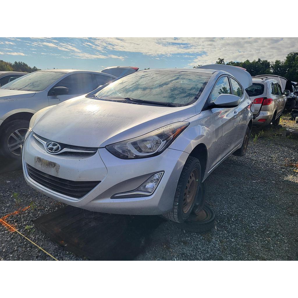 HYUNDAI ELANTRA 2015