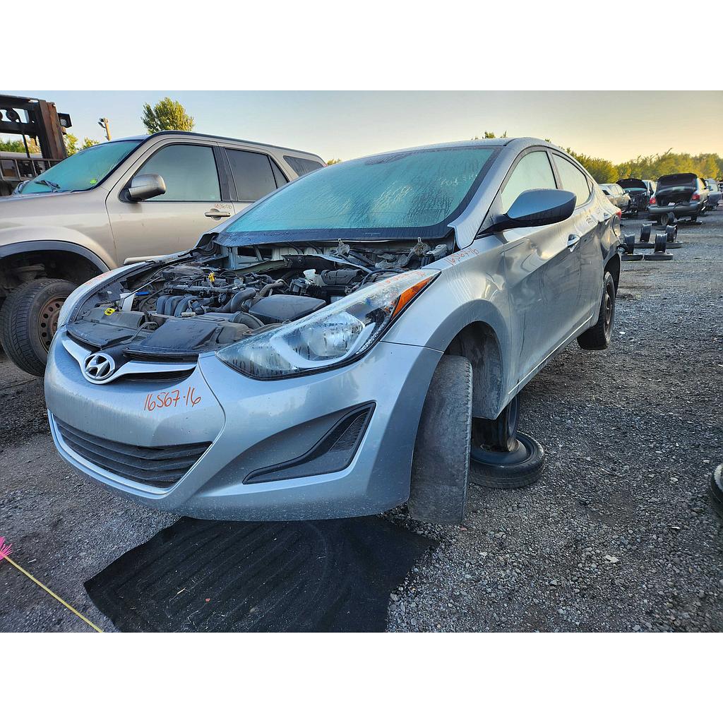 HYUNDAI ELANTRA 2016