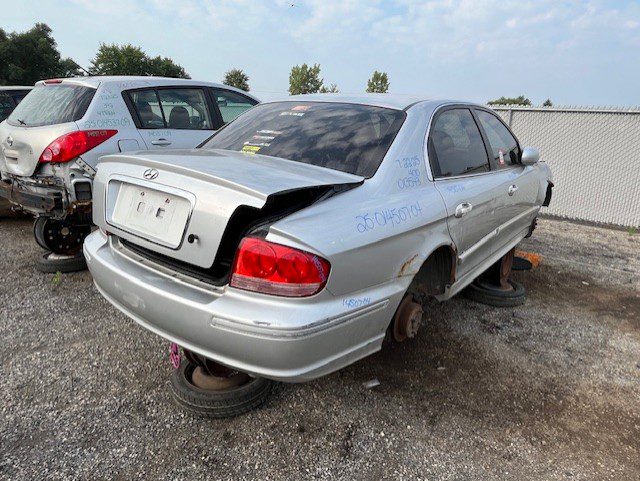 HYUNDAI SONATA 2004
