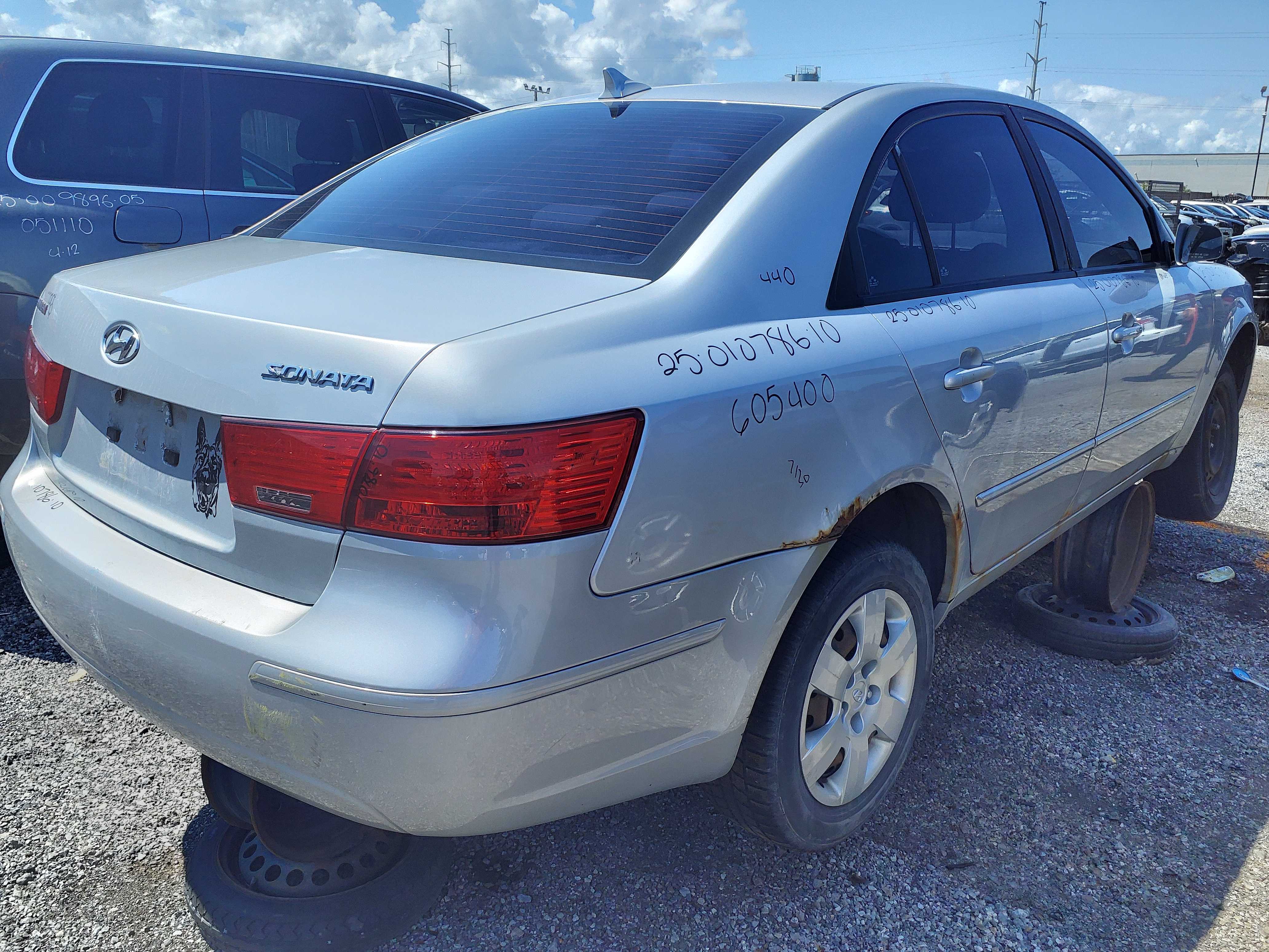 HYUNDAI SONATA 2010