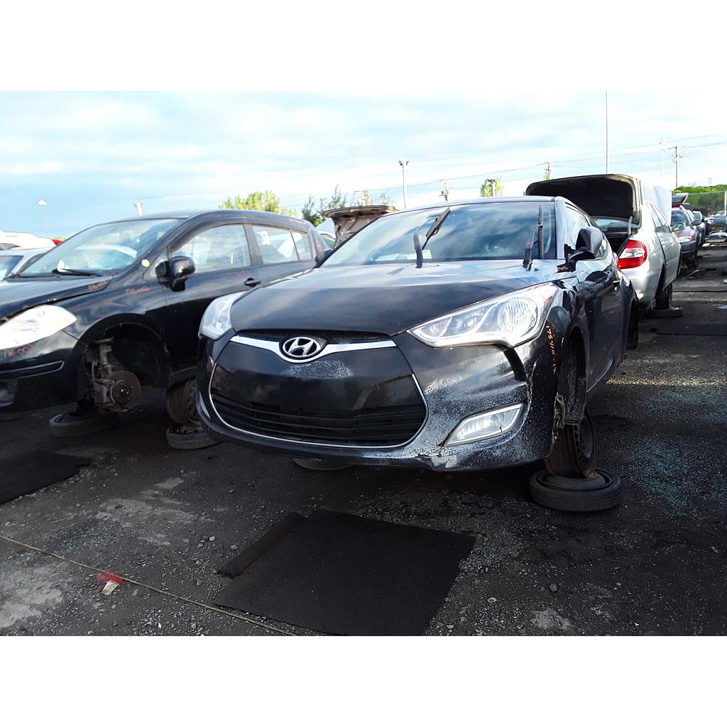 HYUNDAI VELOSTER 2012