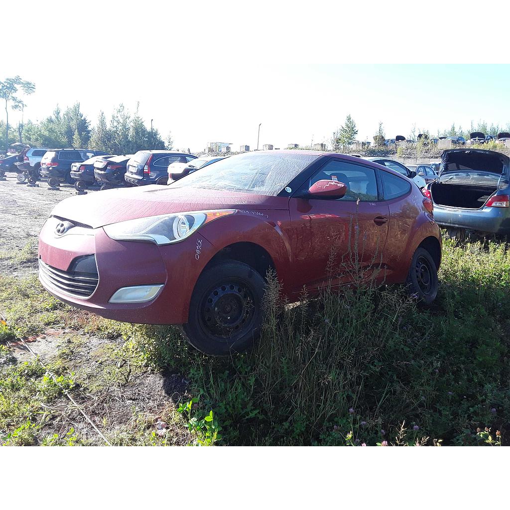 HYUNDAI VELOSTER 2013