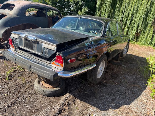 JAGUAR XJ6 1975