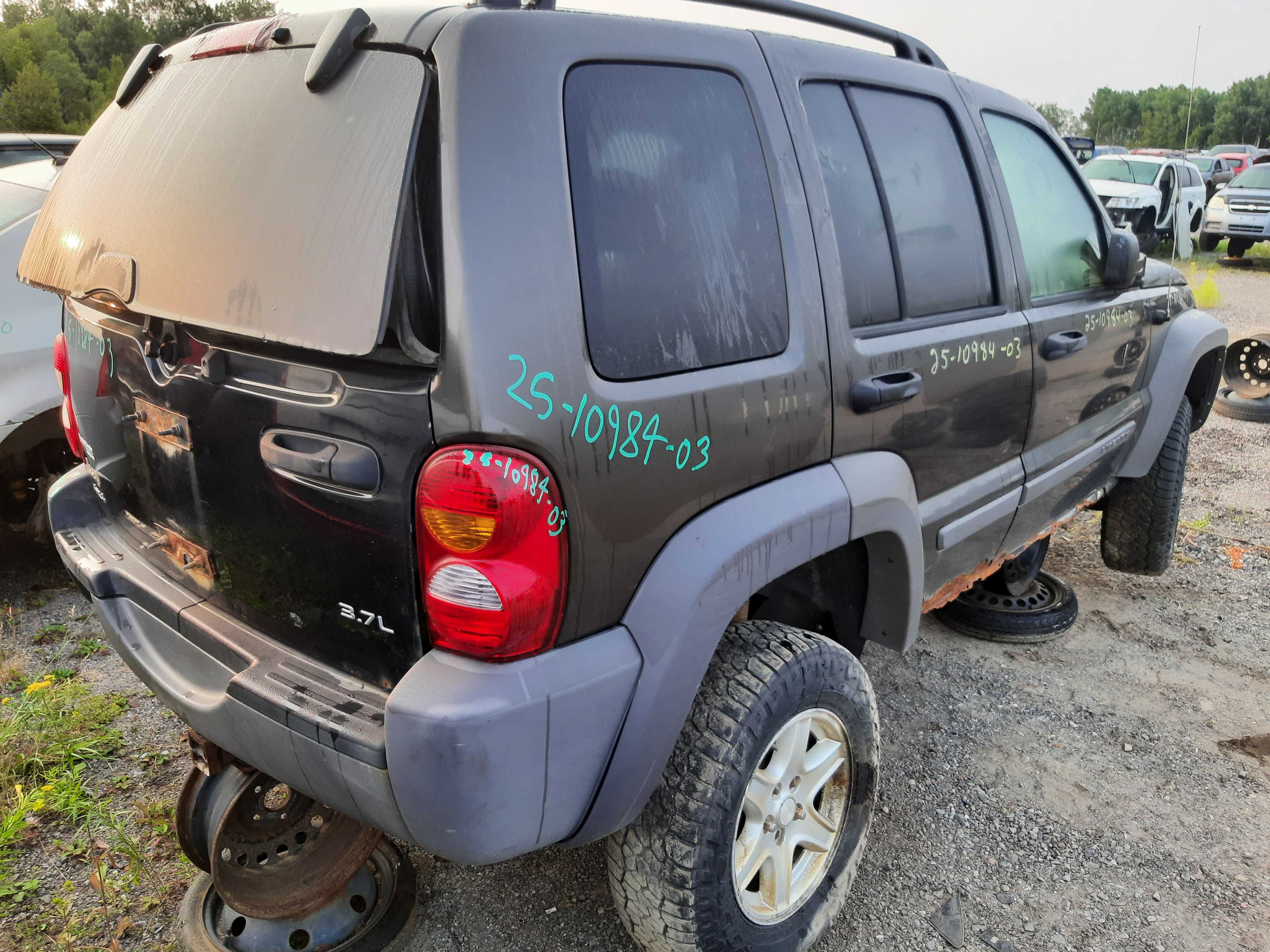JEEP LIBERTY 2003
