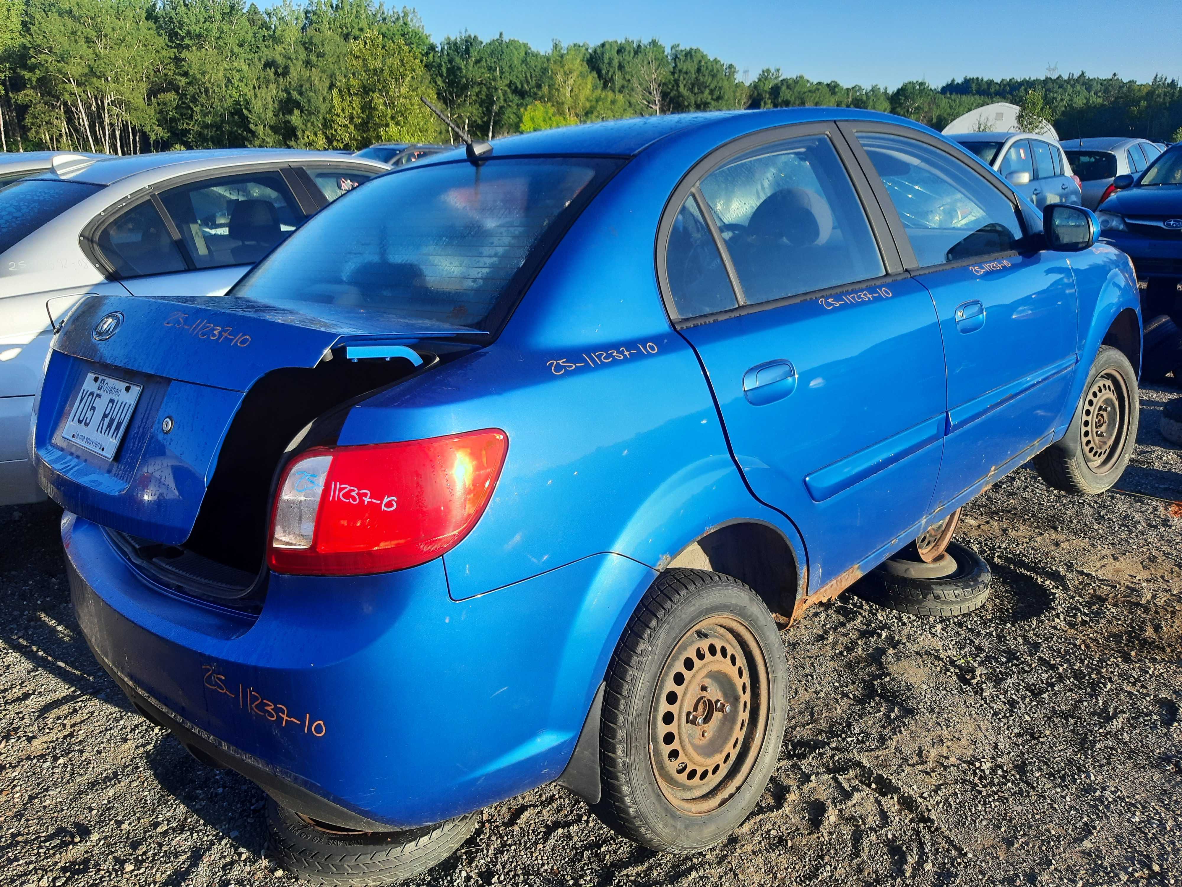 KIA RIO 2010