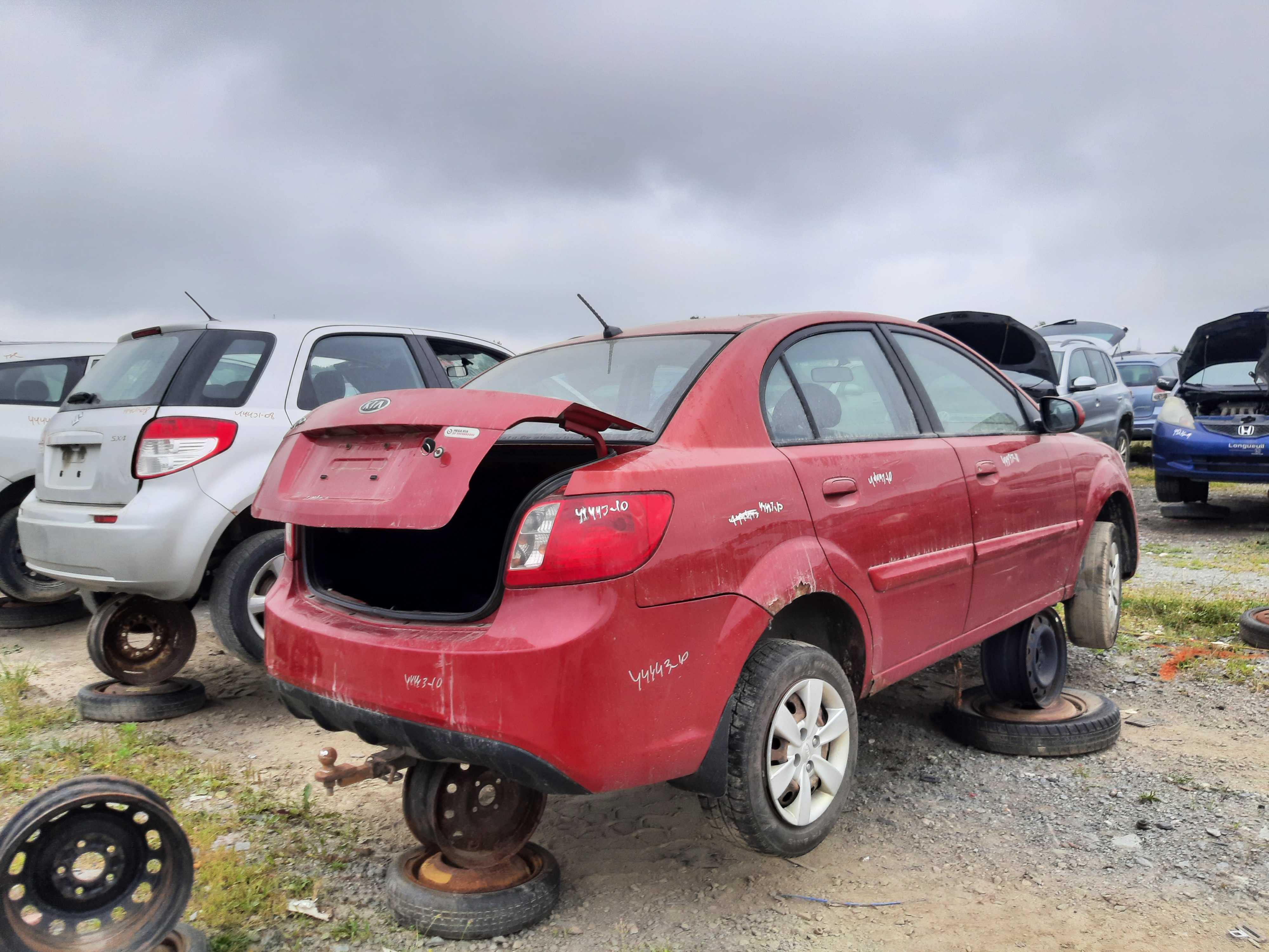 KIA RIO 2010