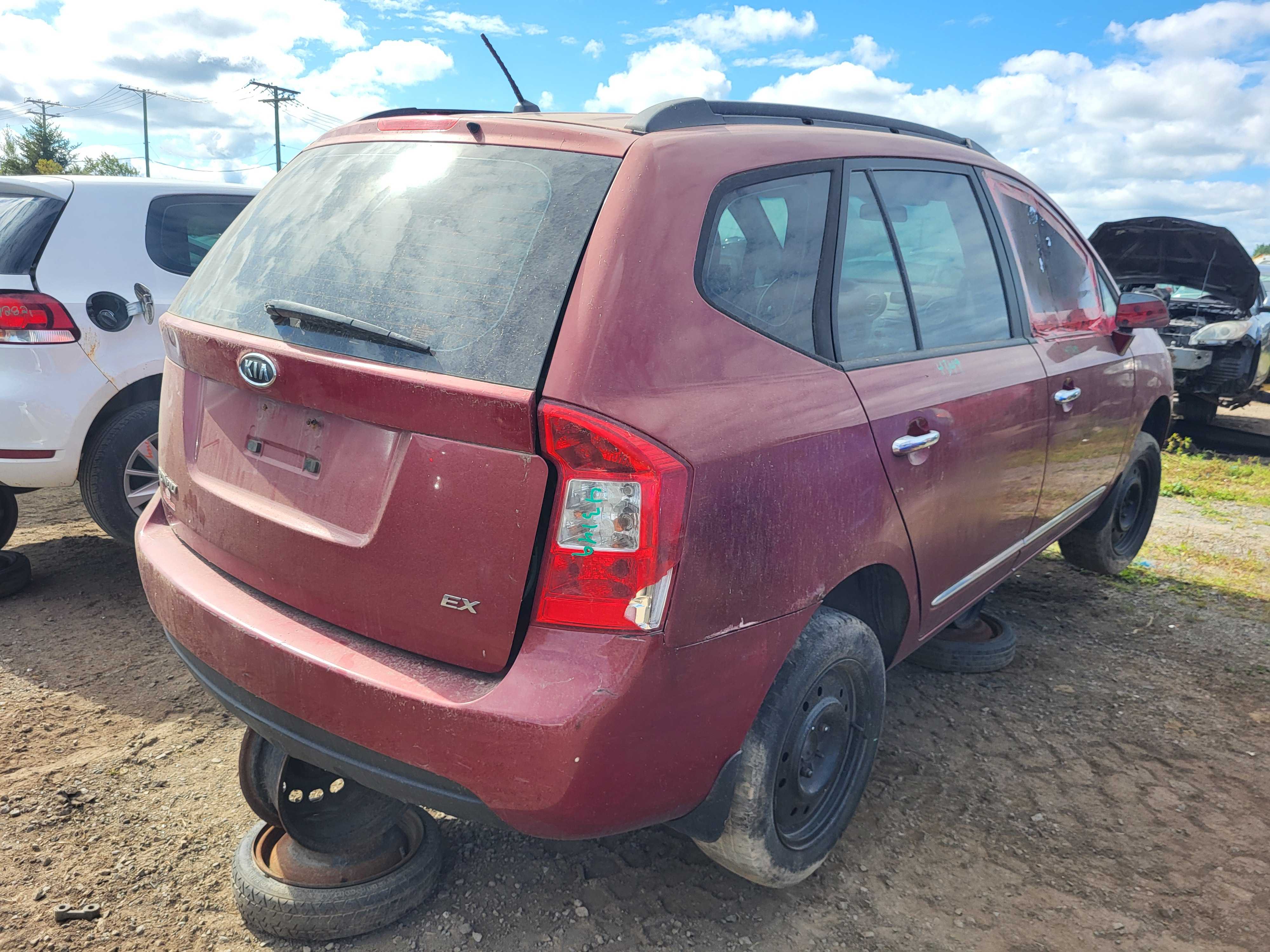 KIA RONDO 2008