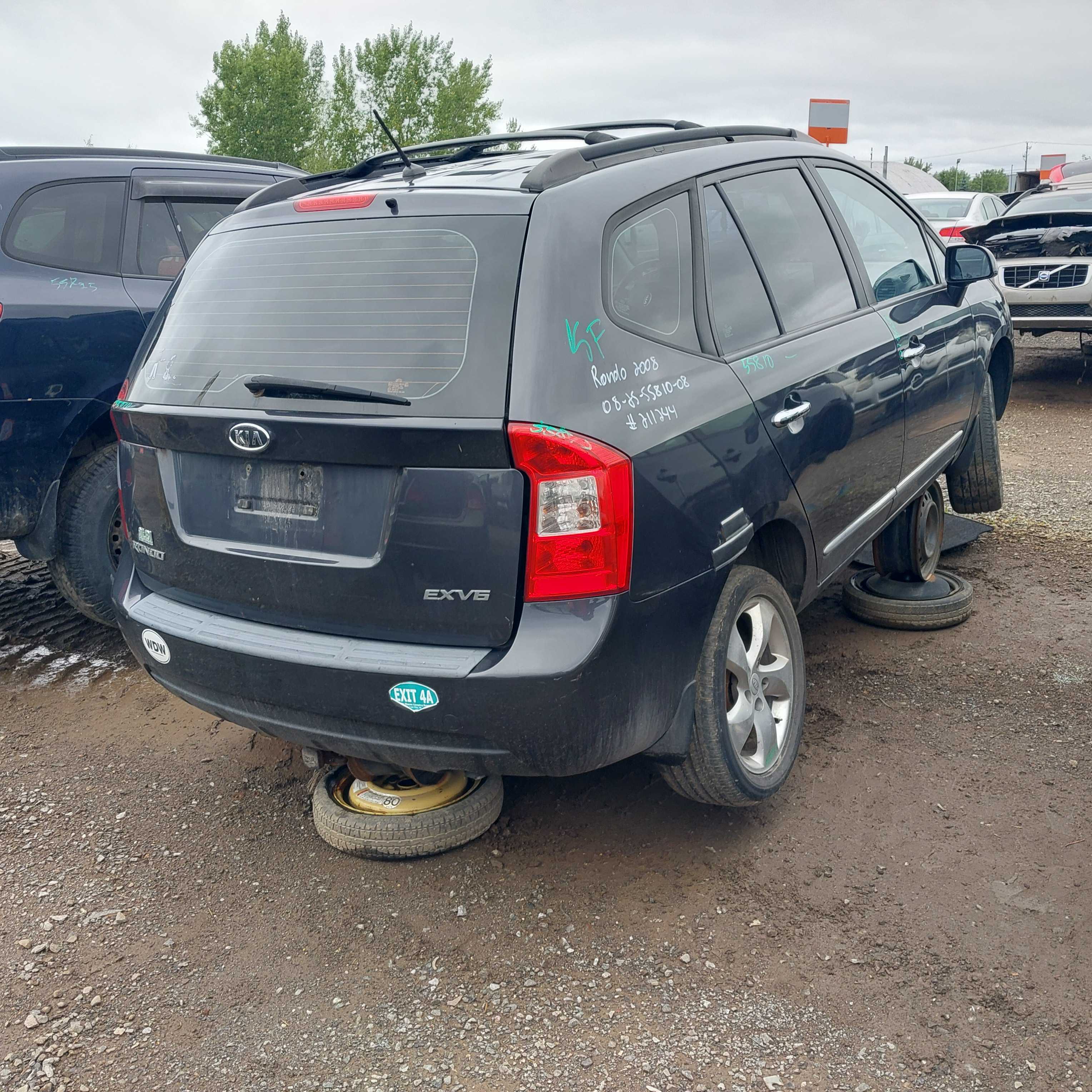 KIA RONDO 2008