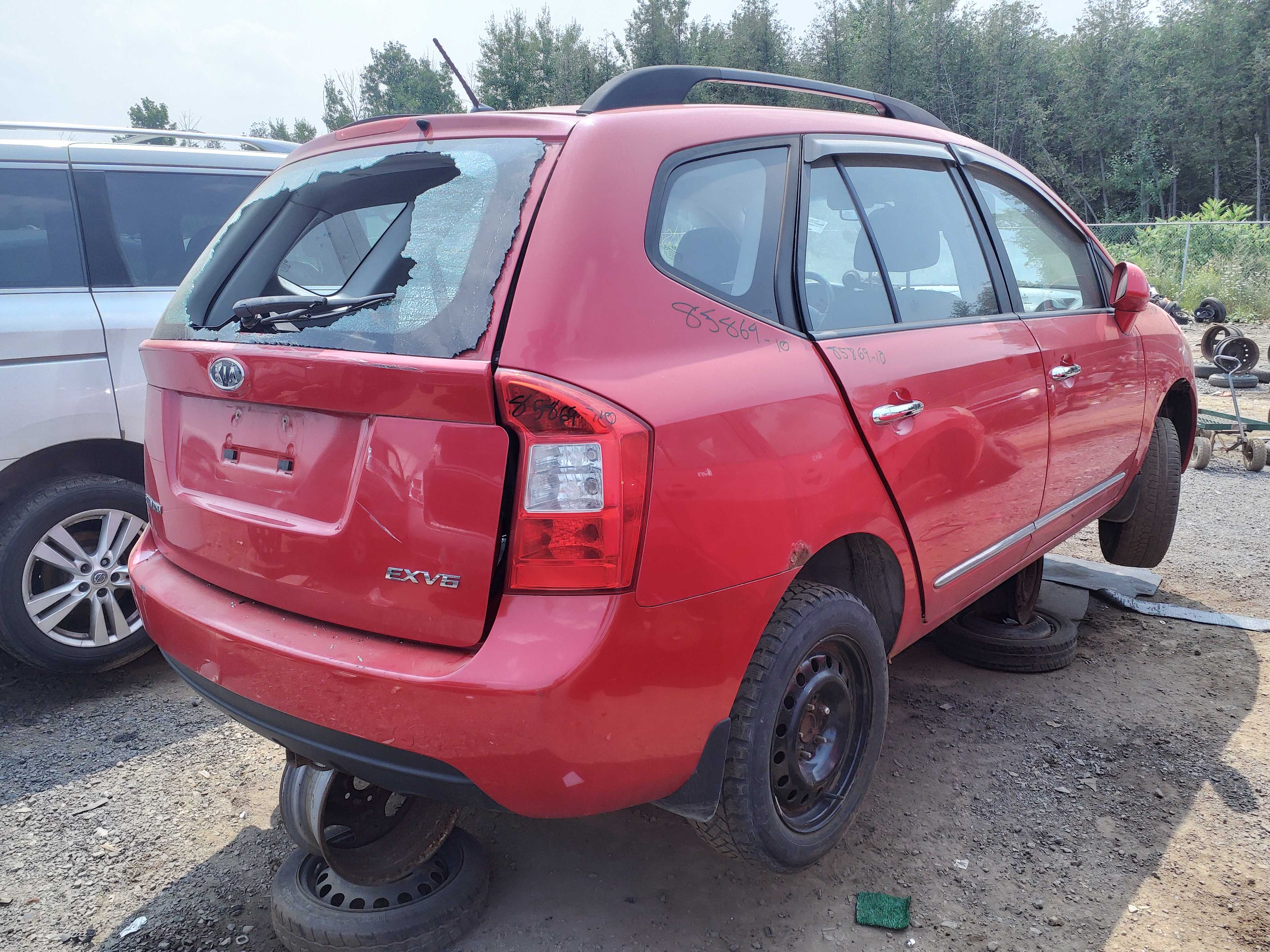 KIA RONDO 2010