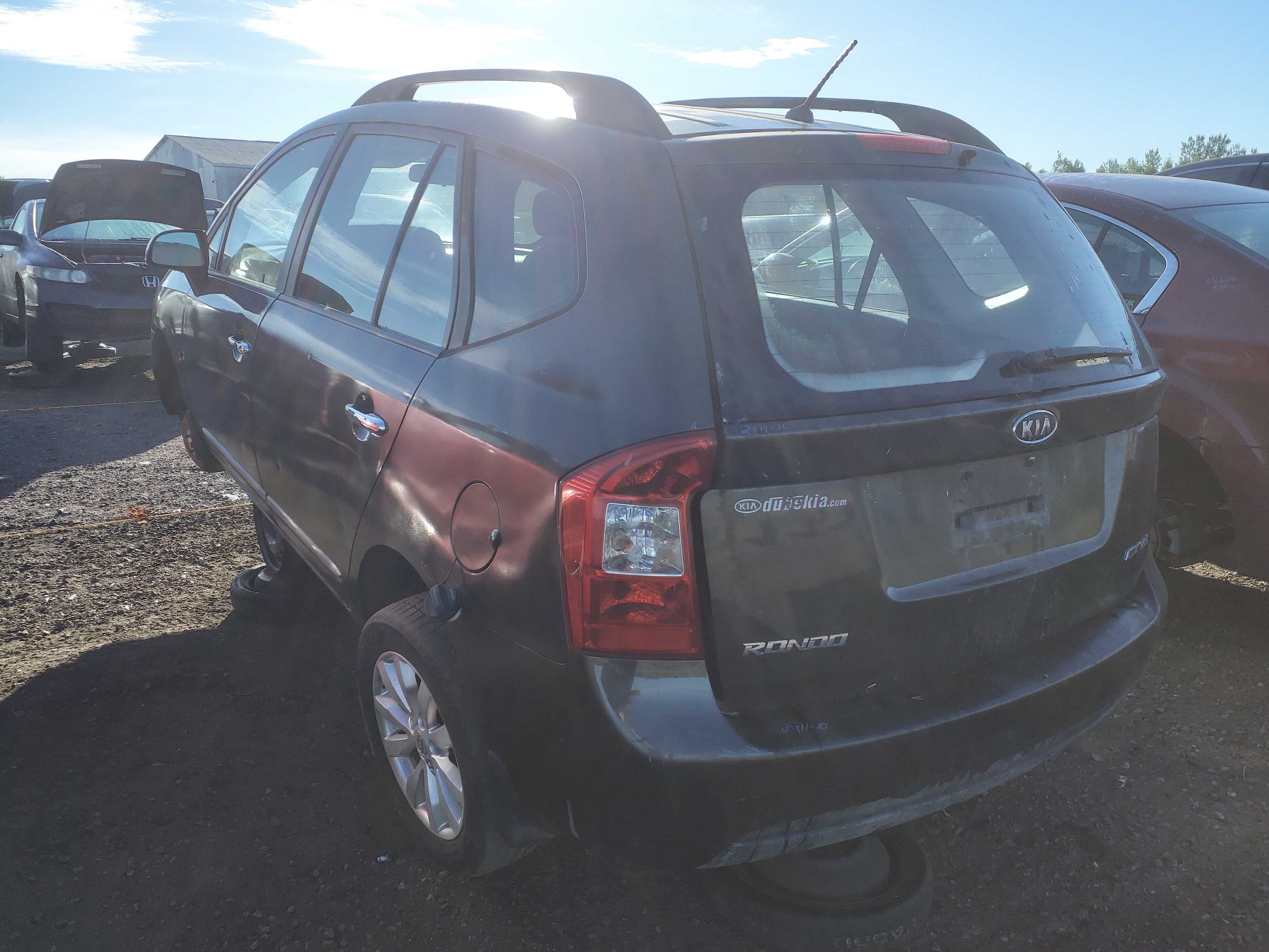 KIA RONDO 2010