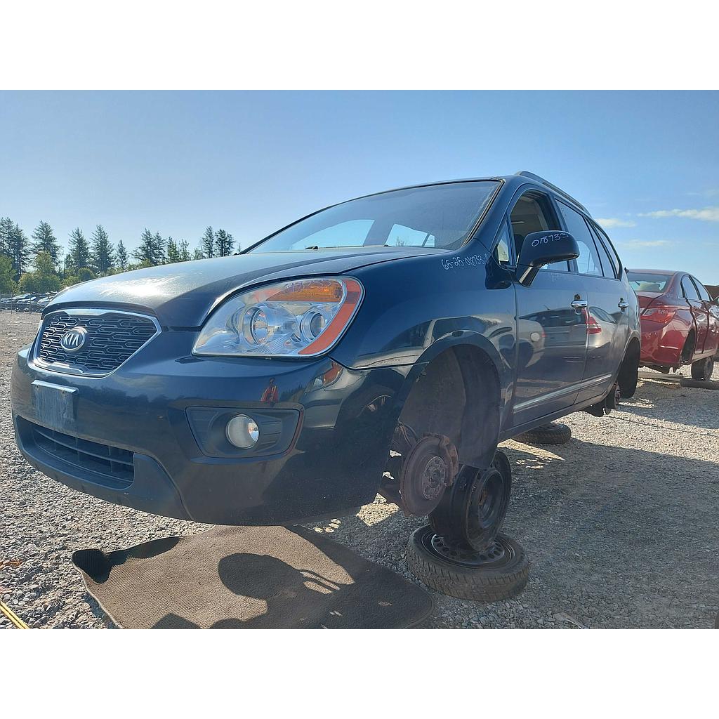 KIA RONDO 2011